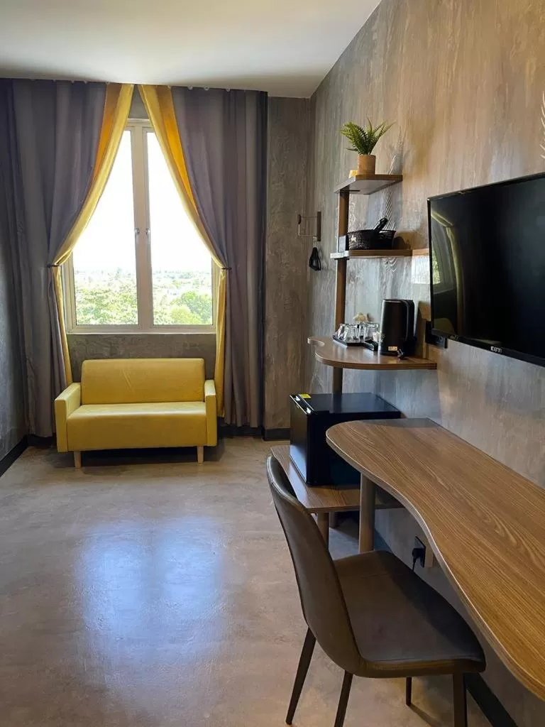 Sri Indar Hotel & Suites