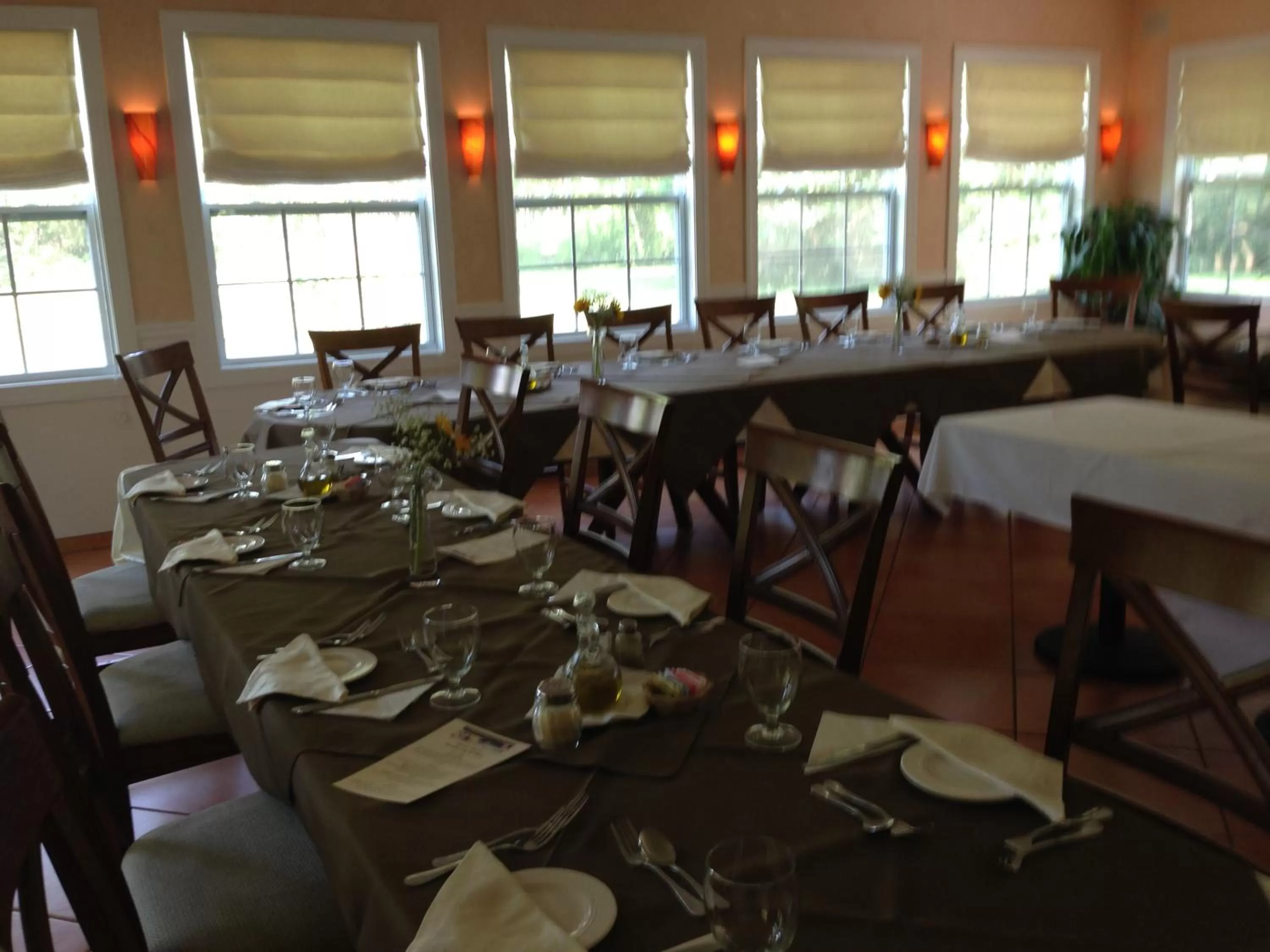 Restaurant/places to eat in Dublin Farm