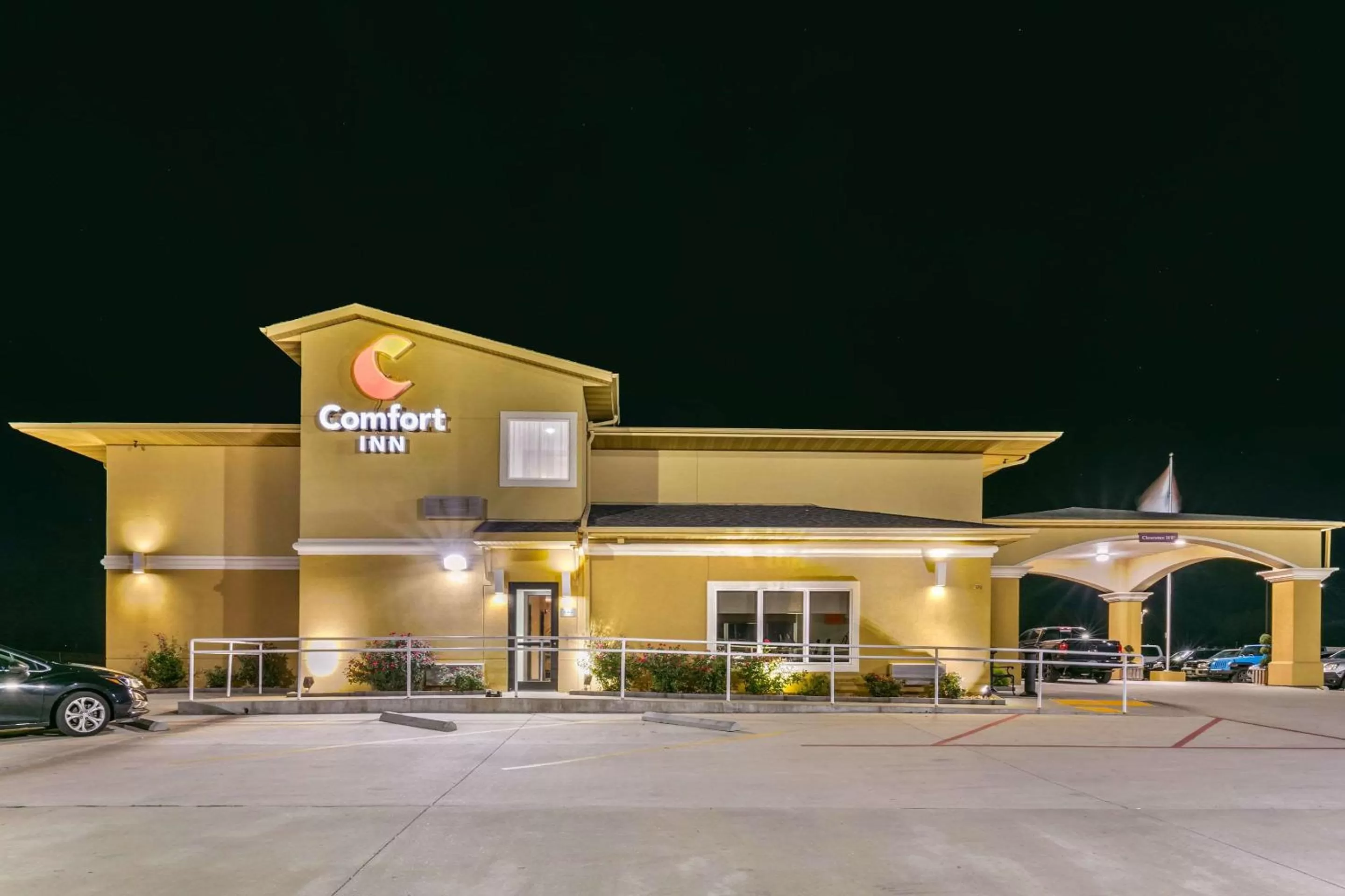 Comfort Inn Willow Springs US 60 and US 63
