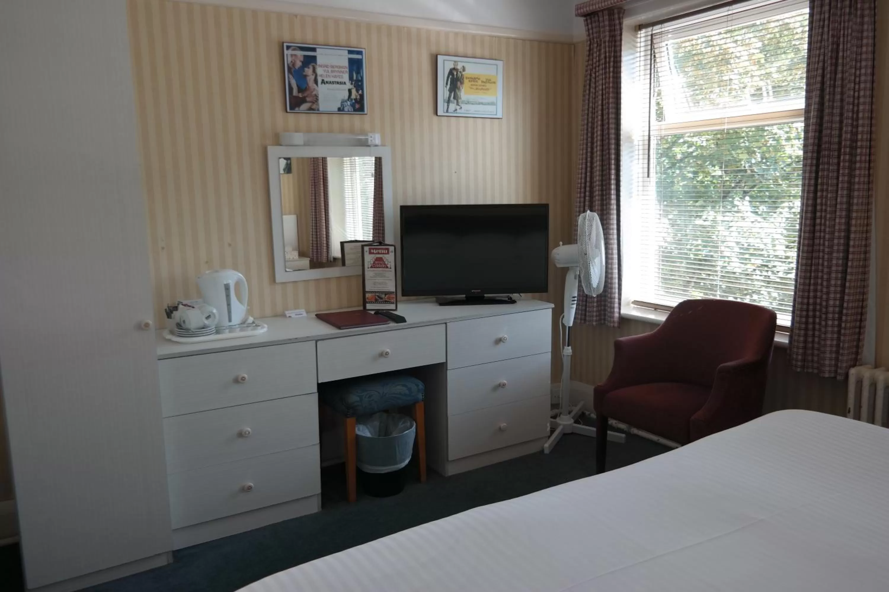 Bedroom, Bed in Hotel Celebrity Bournemouth East Cliff by Villare hotels
