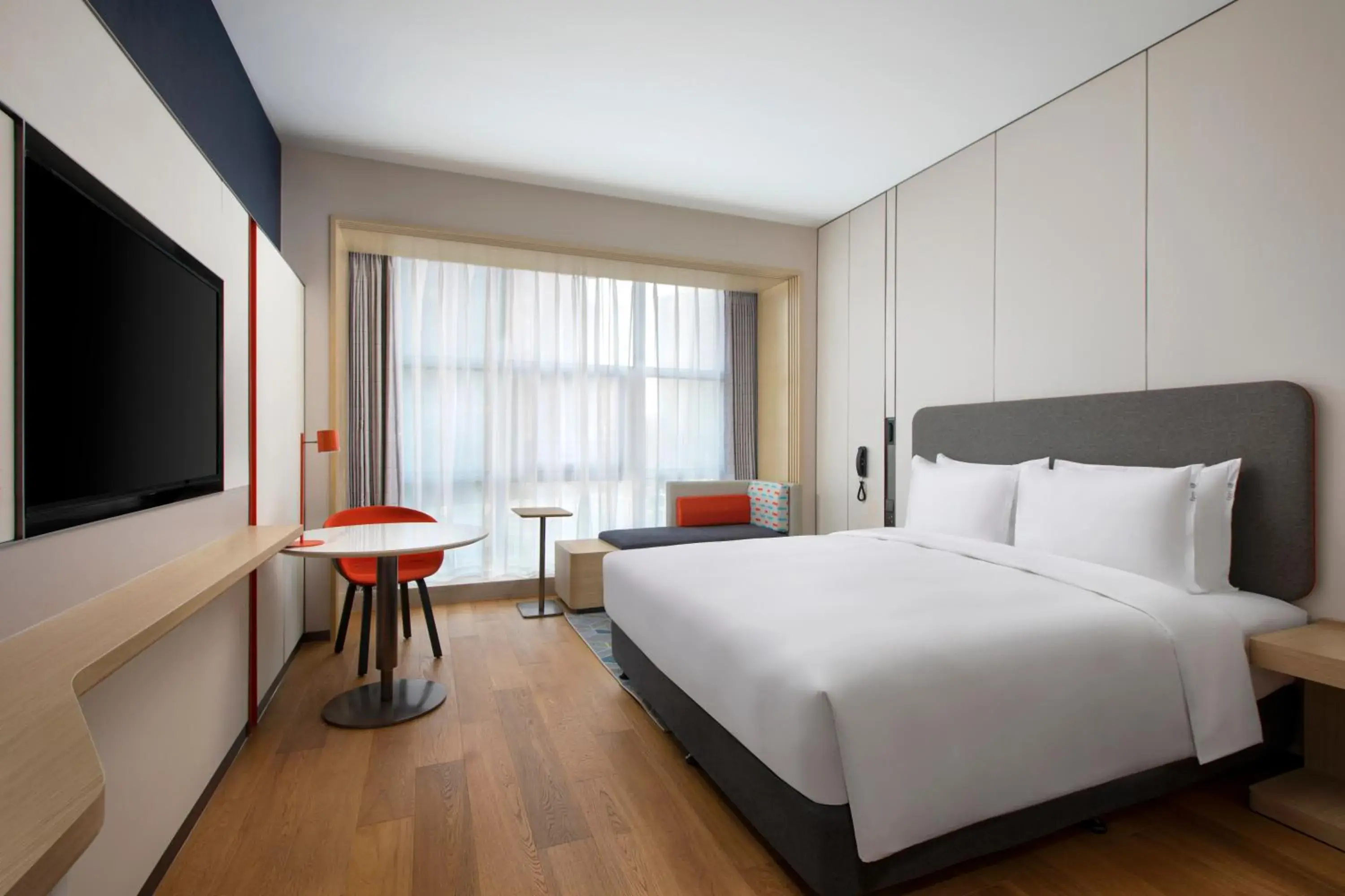 Standard King Room - Disability Access in Holiday Inn Express Beijing Yizhuang Center, an IHG Hotel Standard King Room - Disability Access in Holiday Inn Express Beijing Yizhuang Center, an IHG Hotel