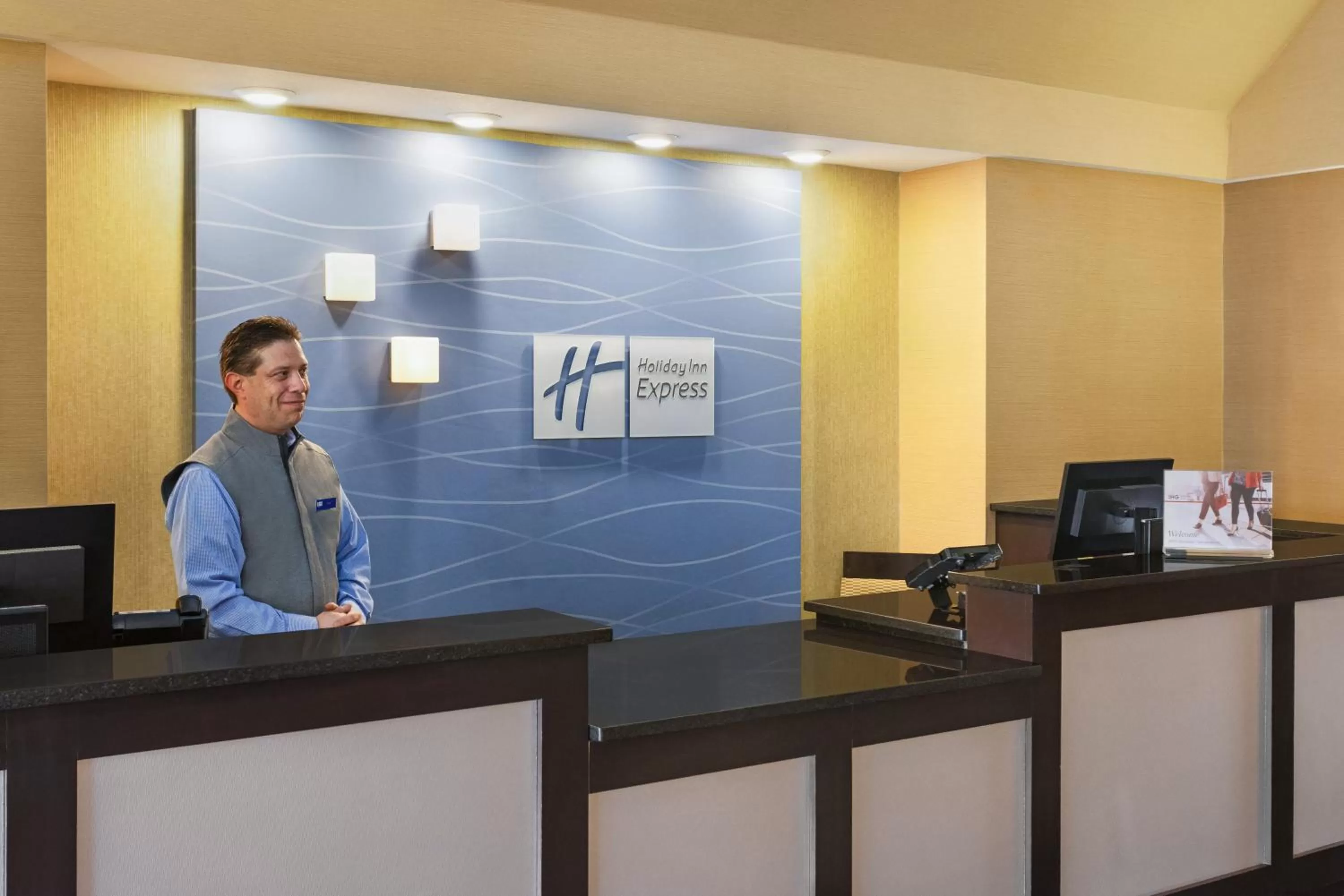 Property building in Holiday Inn Express Hotel & Suites Edmond by IHG