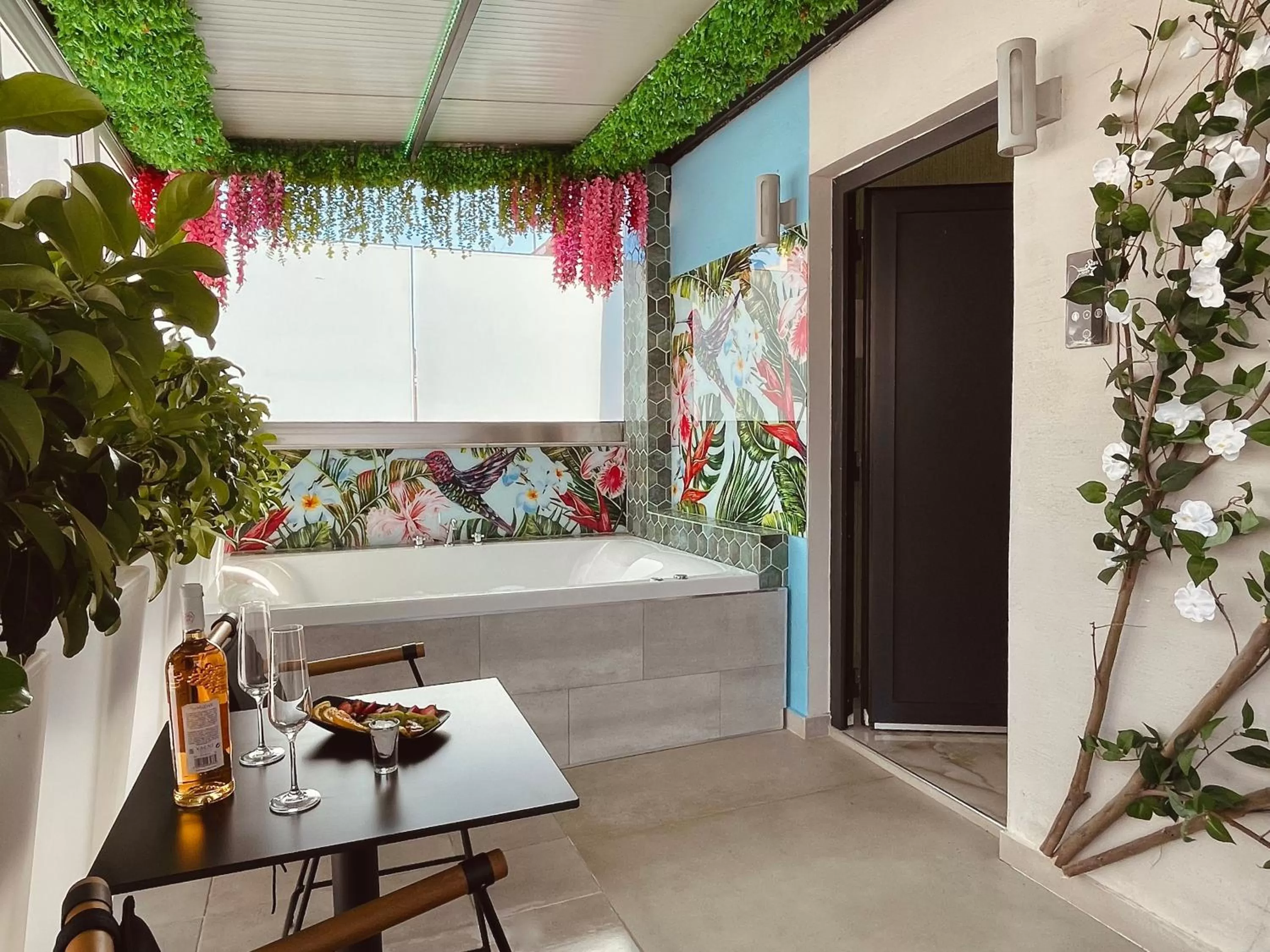 Balcony/Terrace, Bed in Athens Starlight Hotel