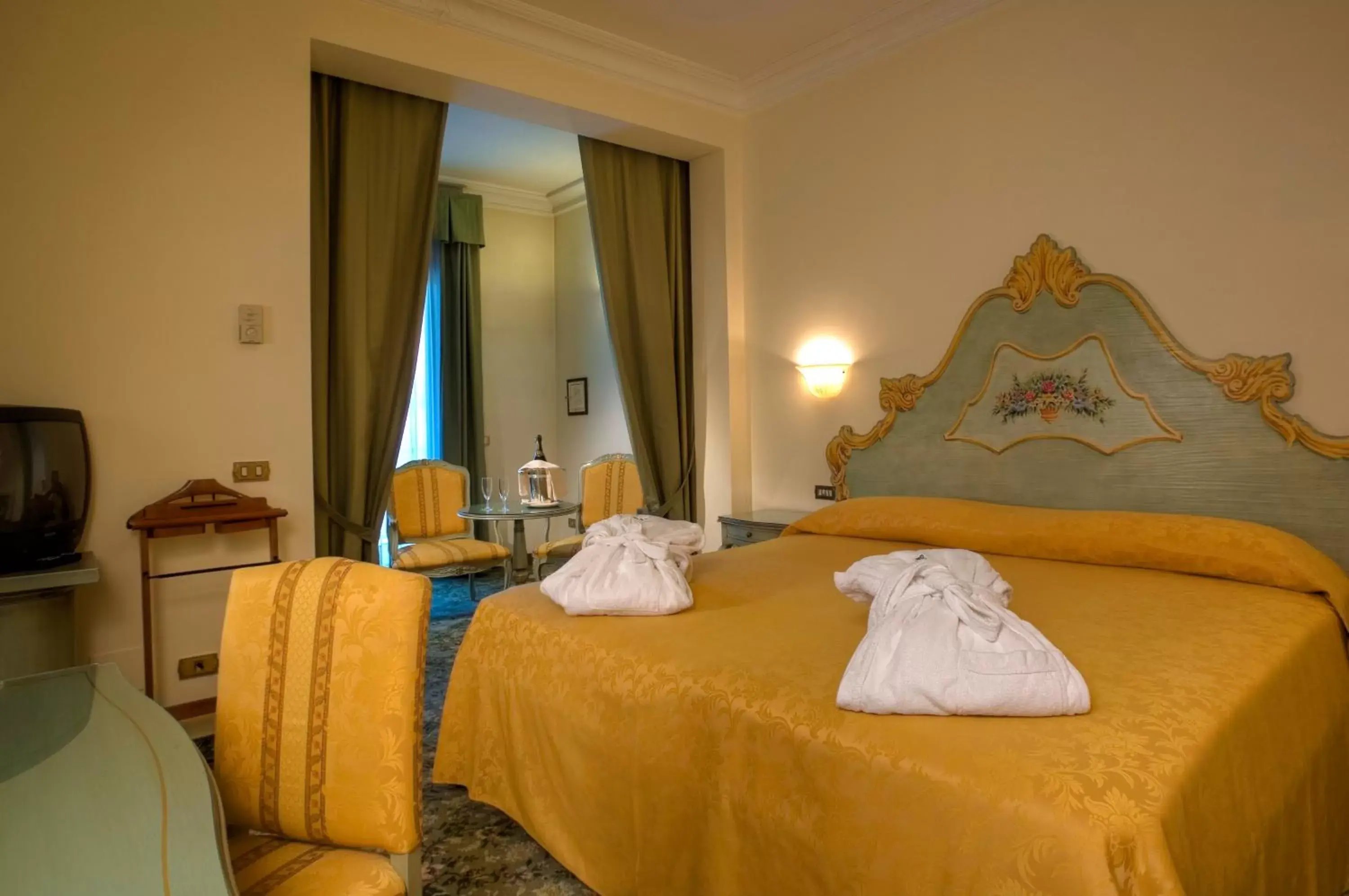 Junior Suite - single occupancy in Hotel Terme Venezia Junior Suite - single occupancy in Hotel Terme Venezia