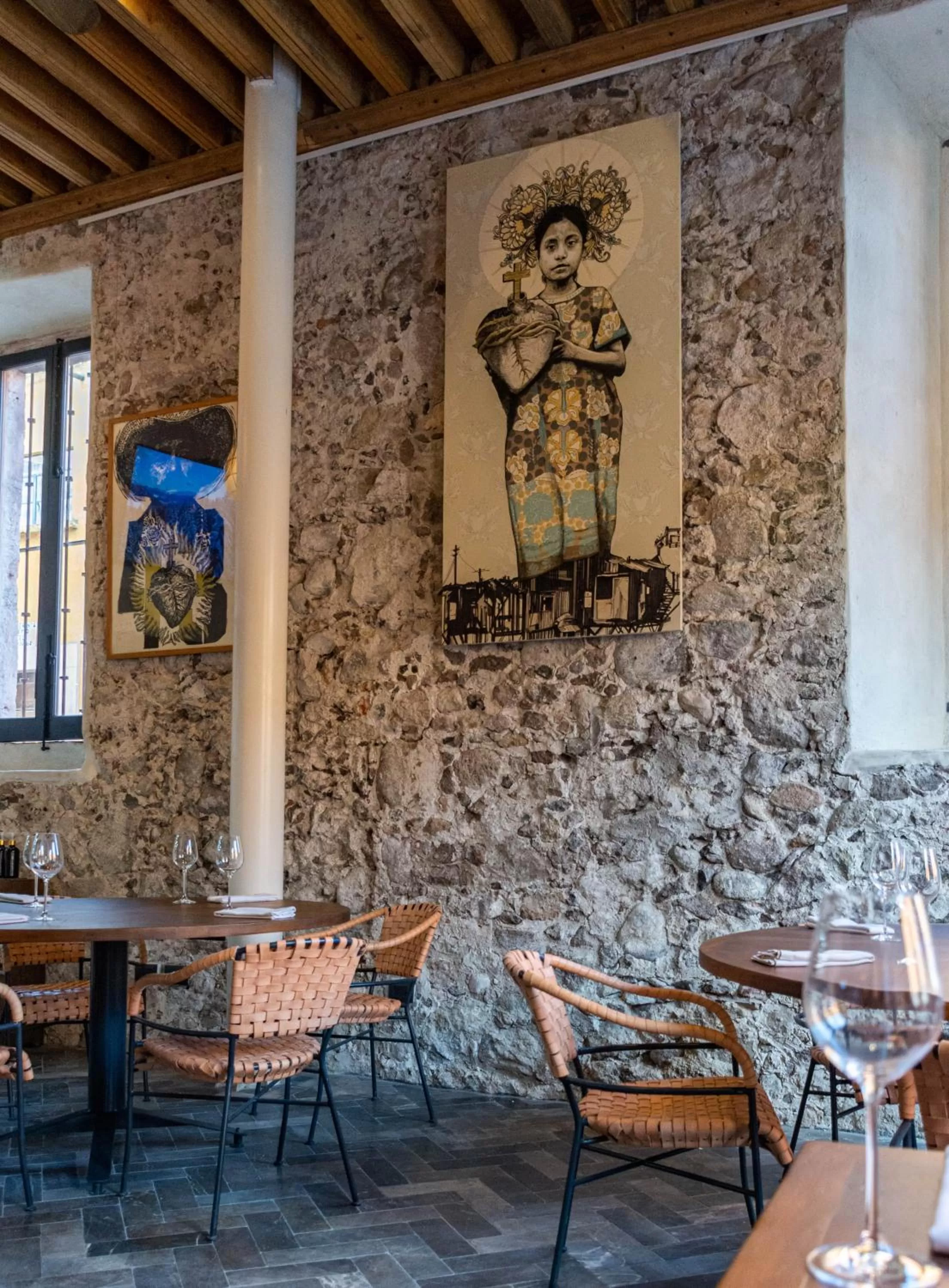 Restaurant/places to eat in Casa 1810 Parque Hotel Boutique