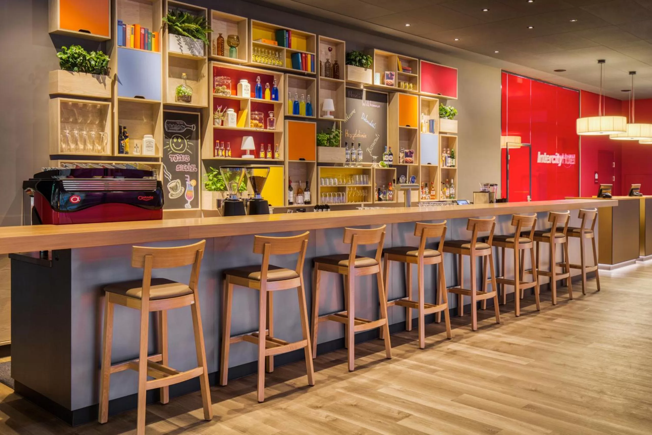 Lounge or bar in IntercityHotel Graz