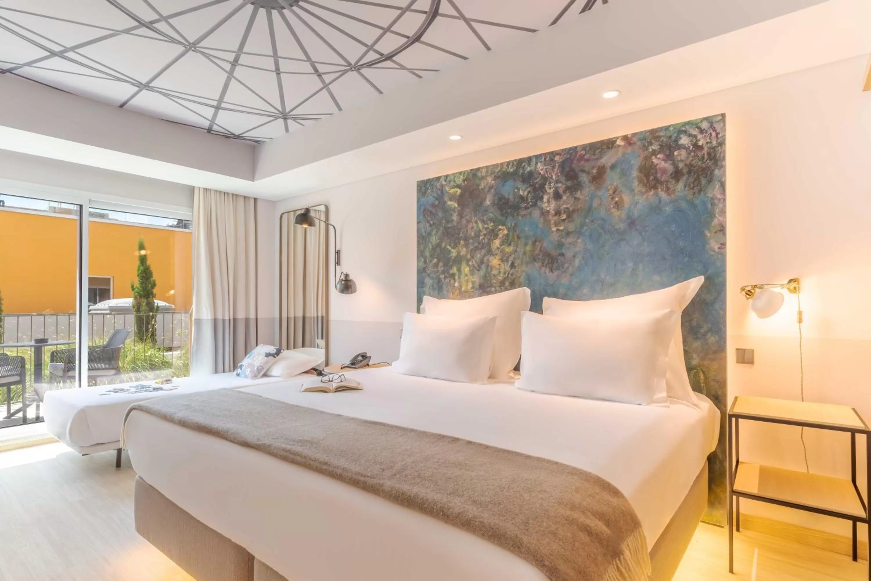 Bed in Pestana Douro Riverside - Preferred Hotels & Resorts, Lifestyle