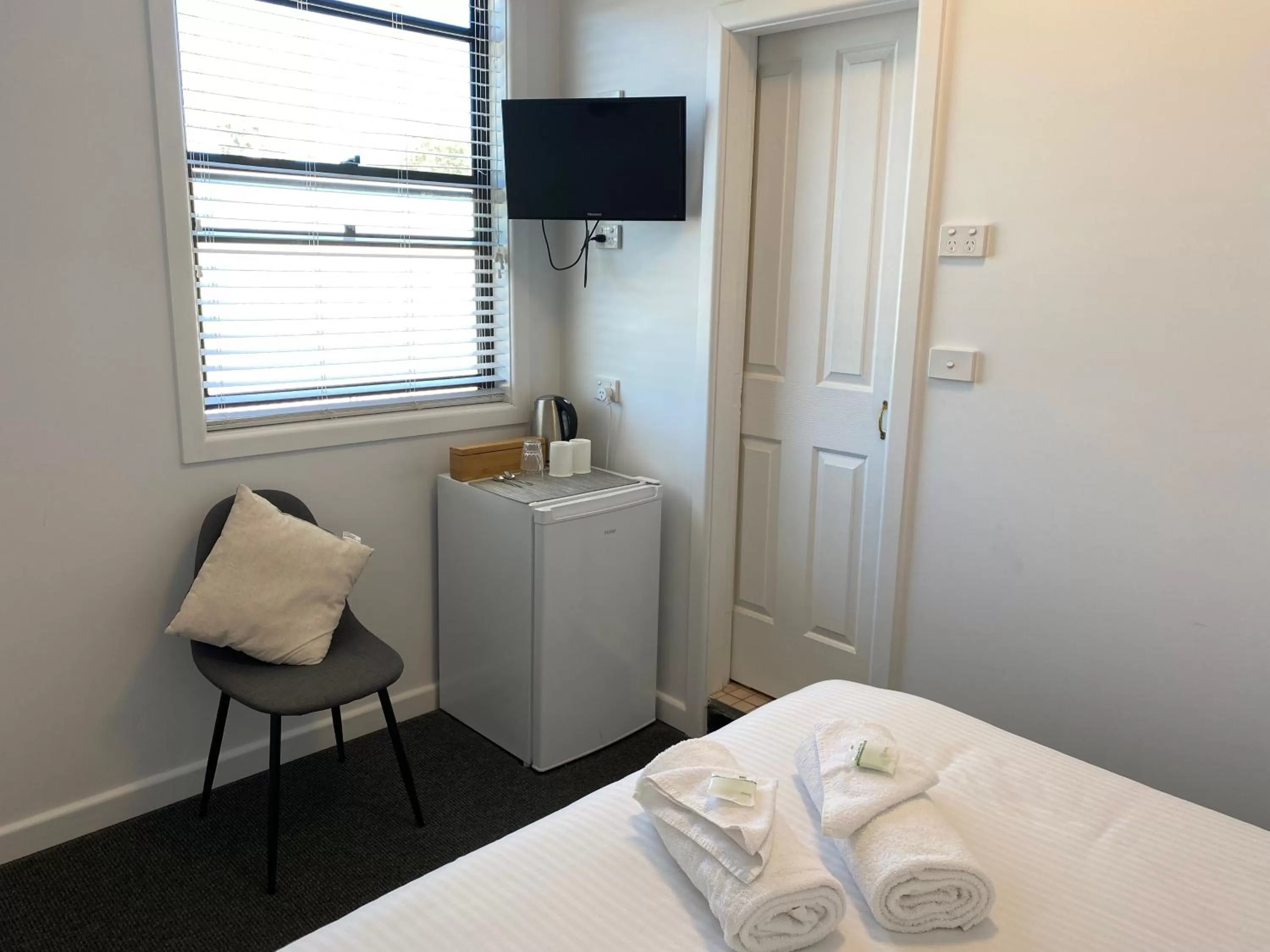 Bed in Central Motel Mudgee