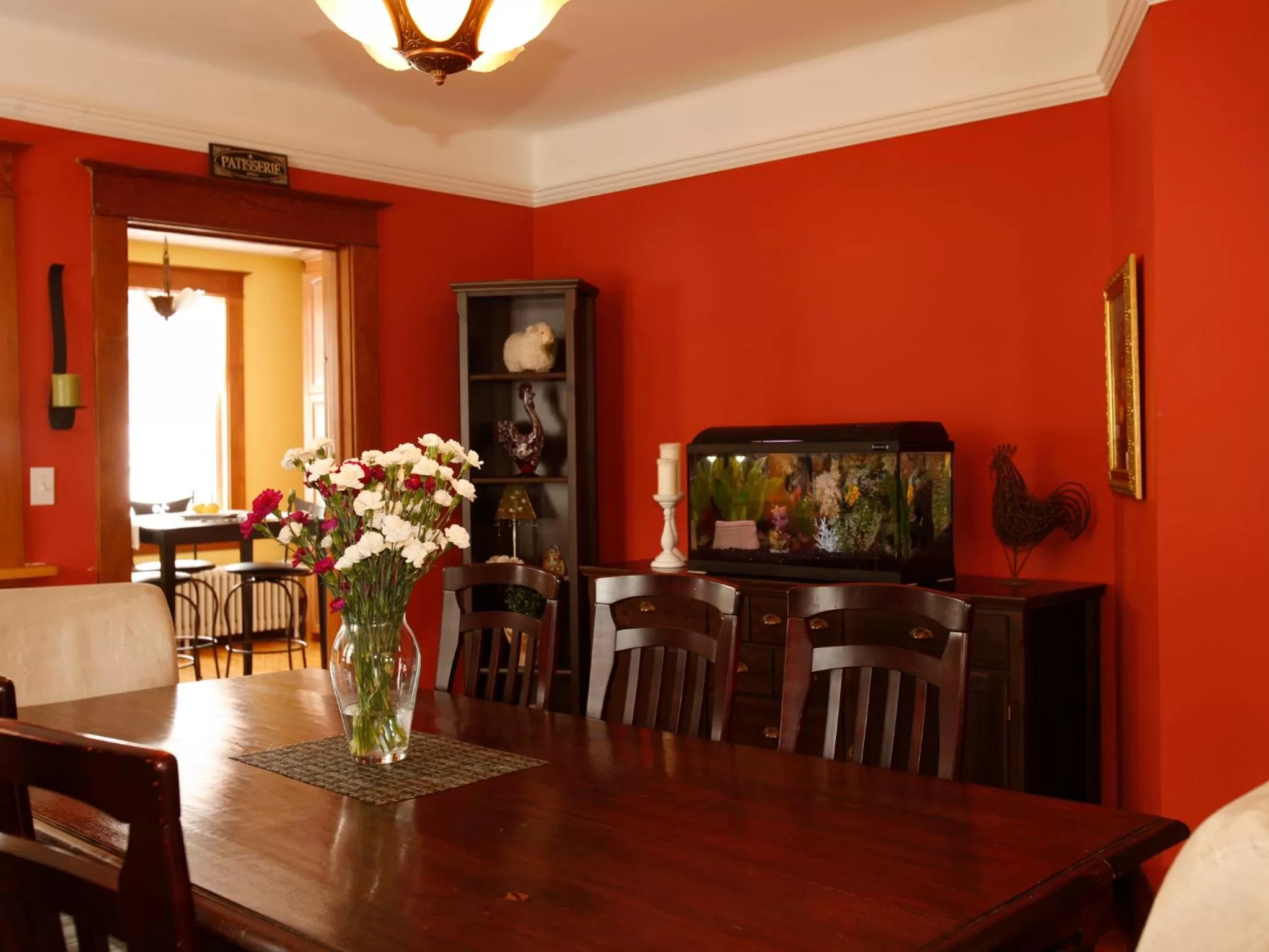 Dining area in Au Virage B&B