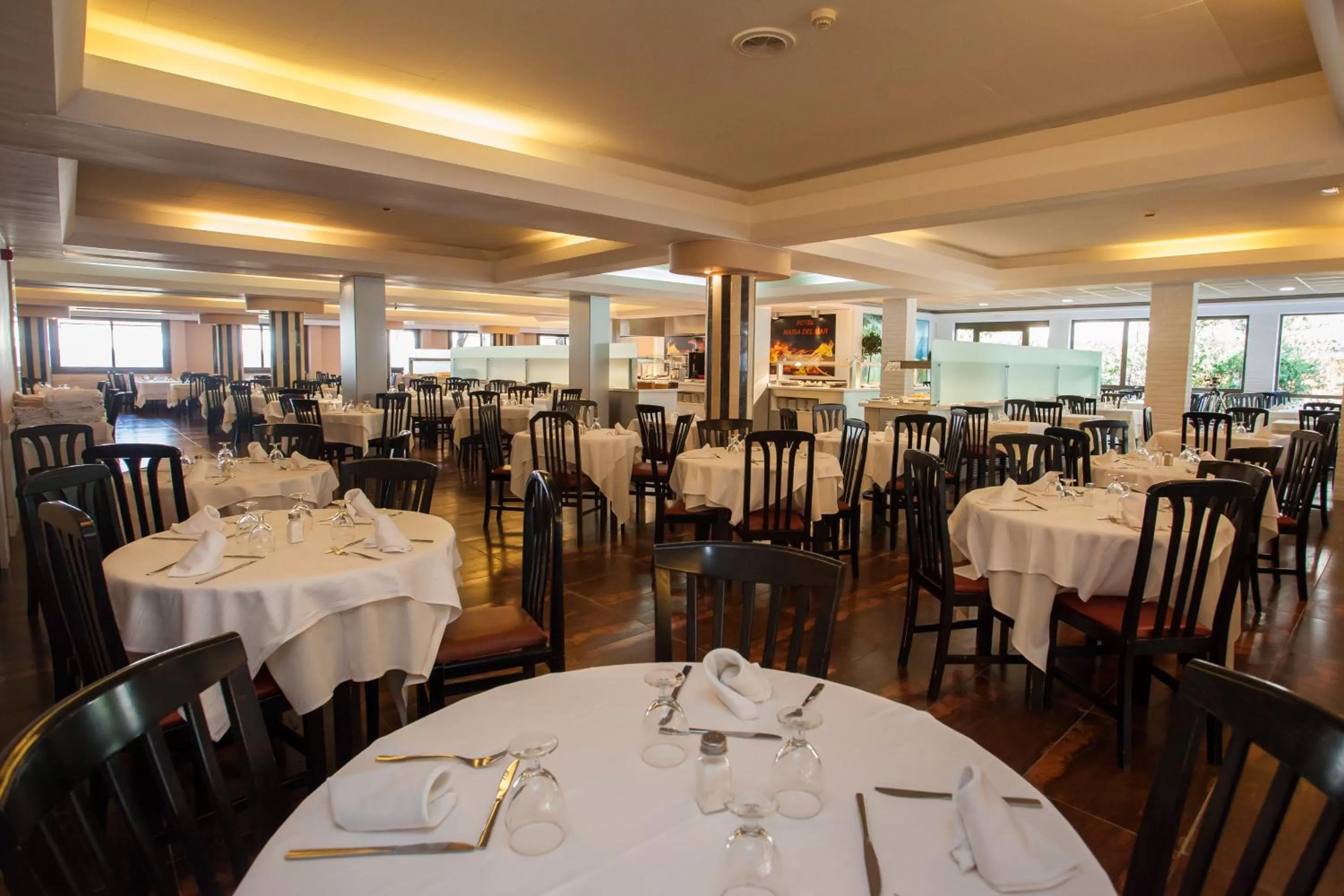 Restaurant/places to eat in Hotel Maria del Mar