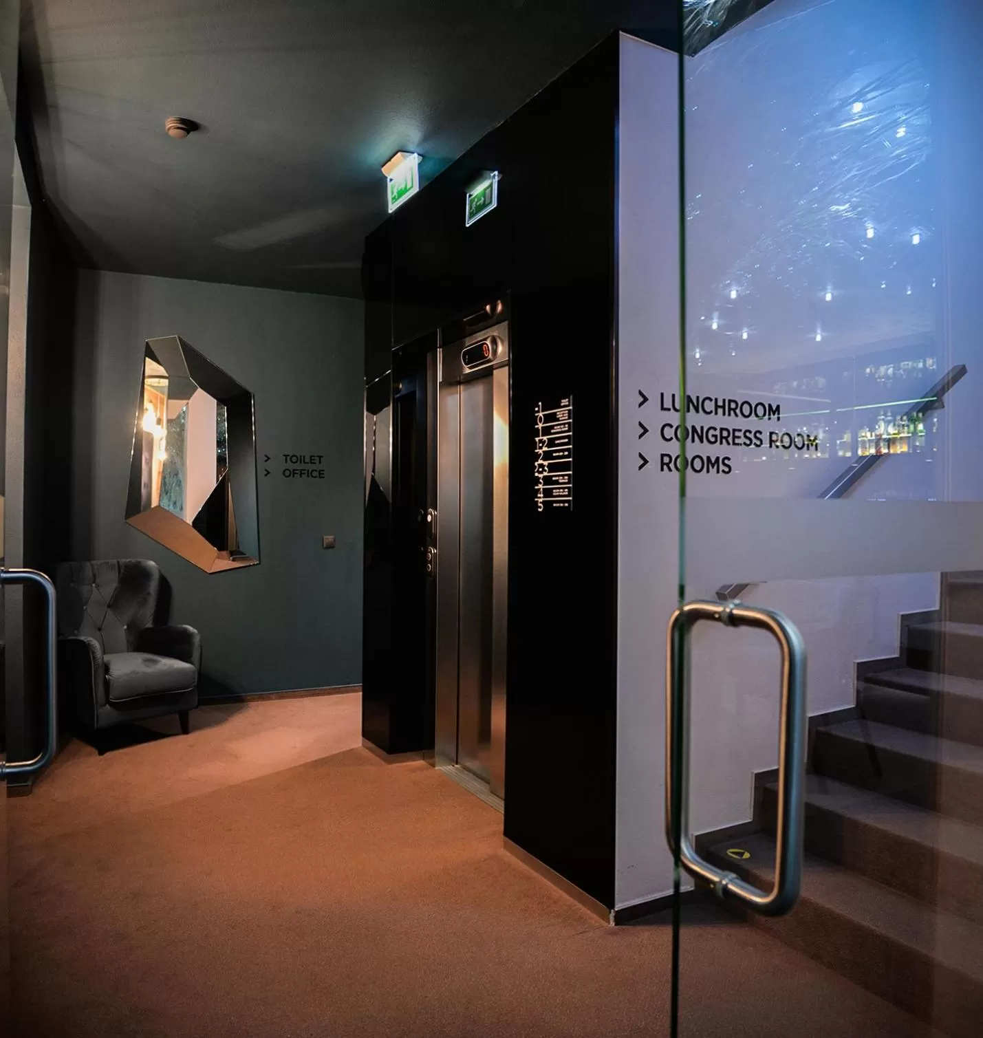 elevator in BOUTIQUE HOTEL11 with rooftop SPA