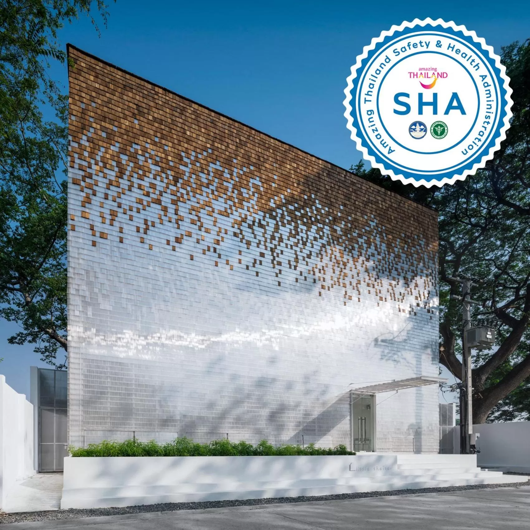 Property building in Little Shelter Hotel Chiangmai