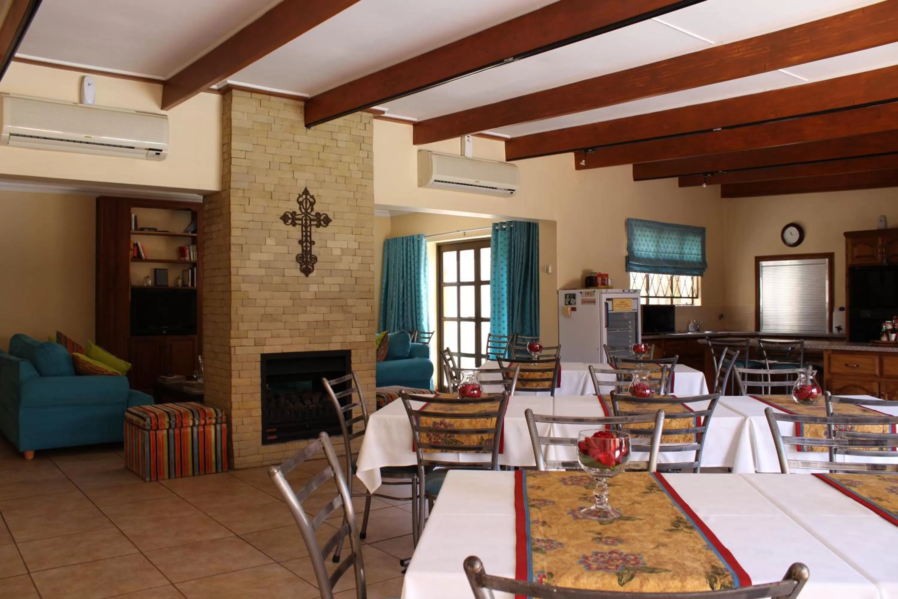 Restaurant/Places to Eat in Villa Palma