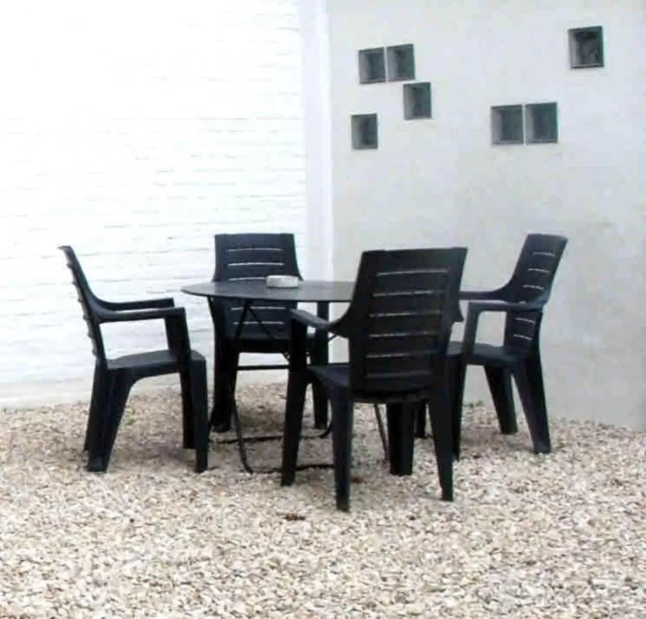 Patio in Apparthotel Douai Gare