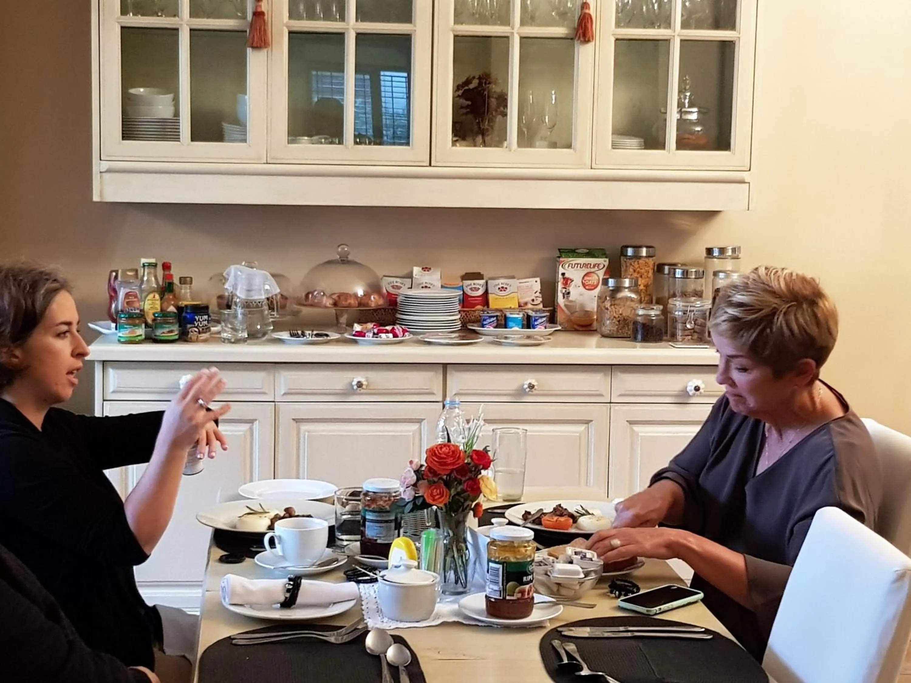 Food and drinks in Riversong Guest House