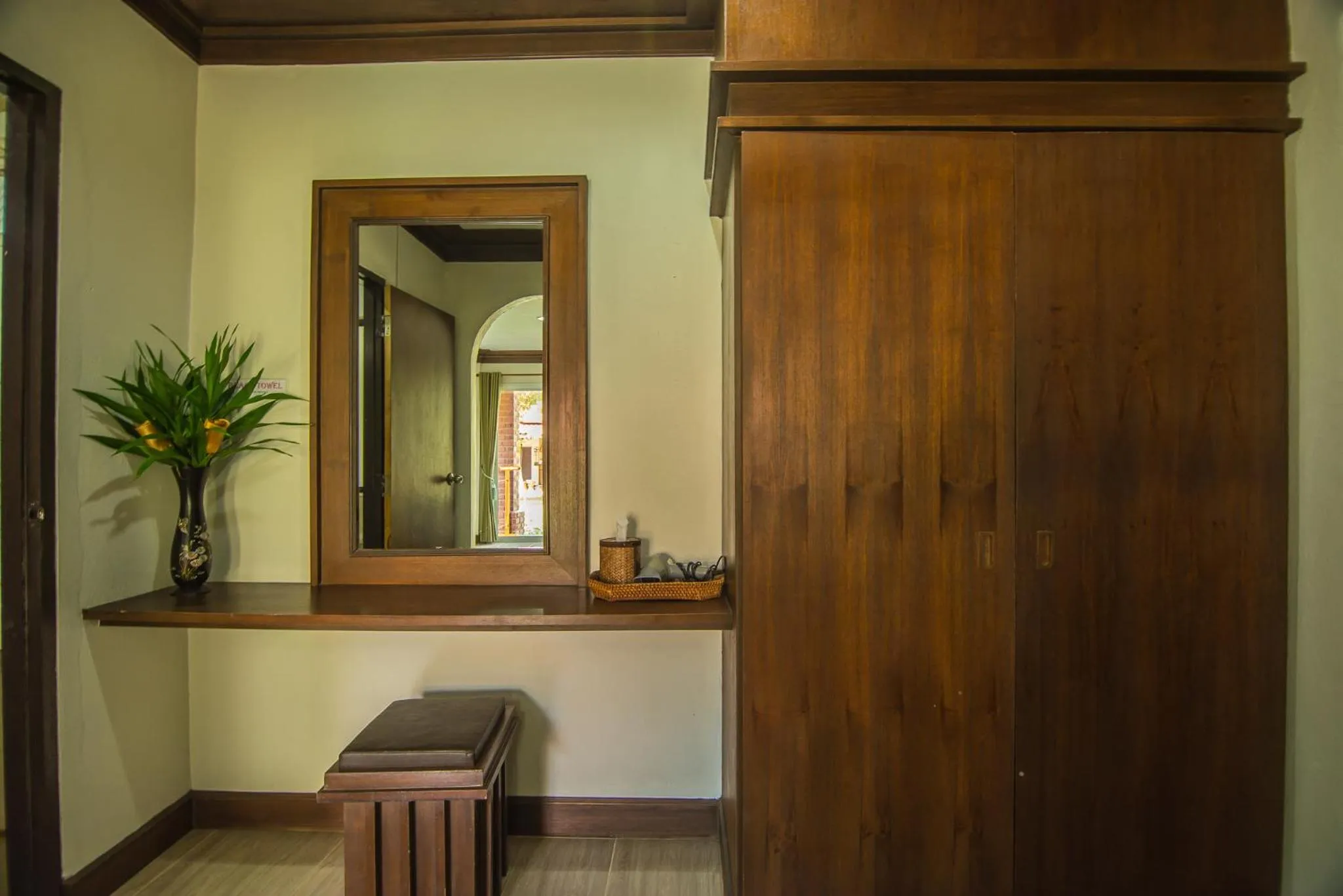 Area and facilities in Lanta Nice Beach Resort - SHA Extra Plus