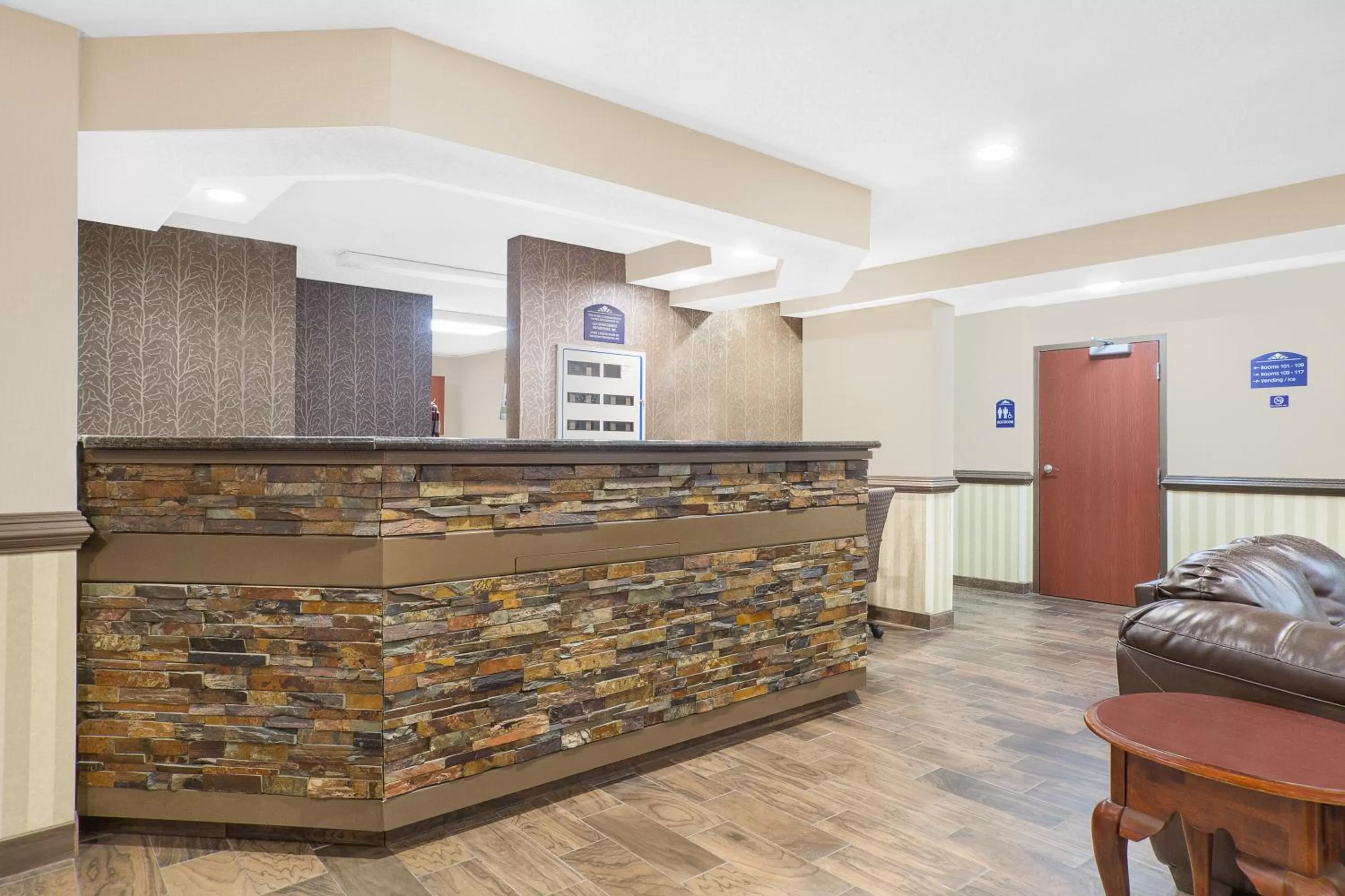 Lobby or reception in Microtel Inn and Suites - Salisbury