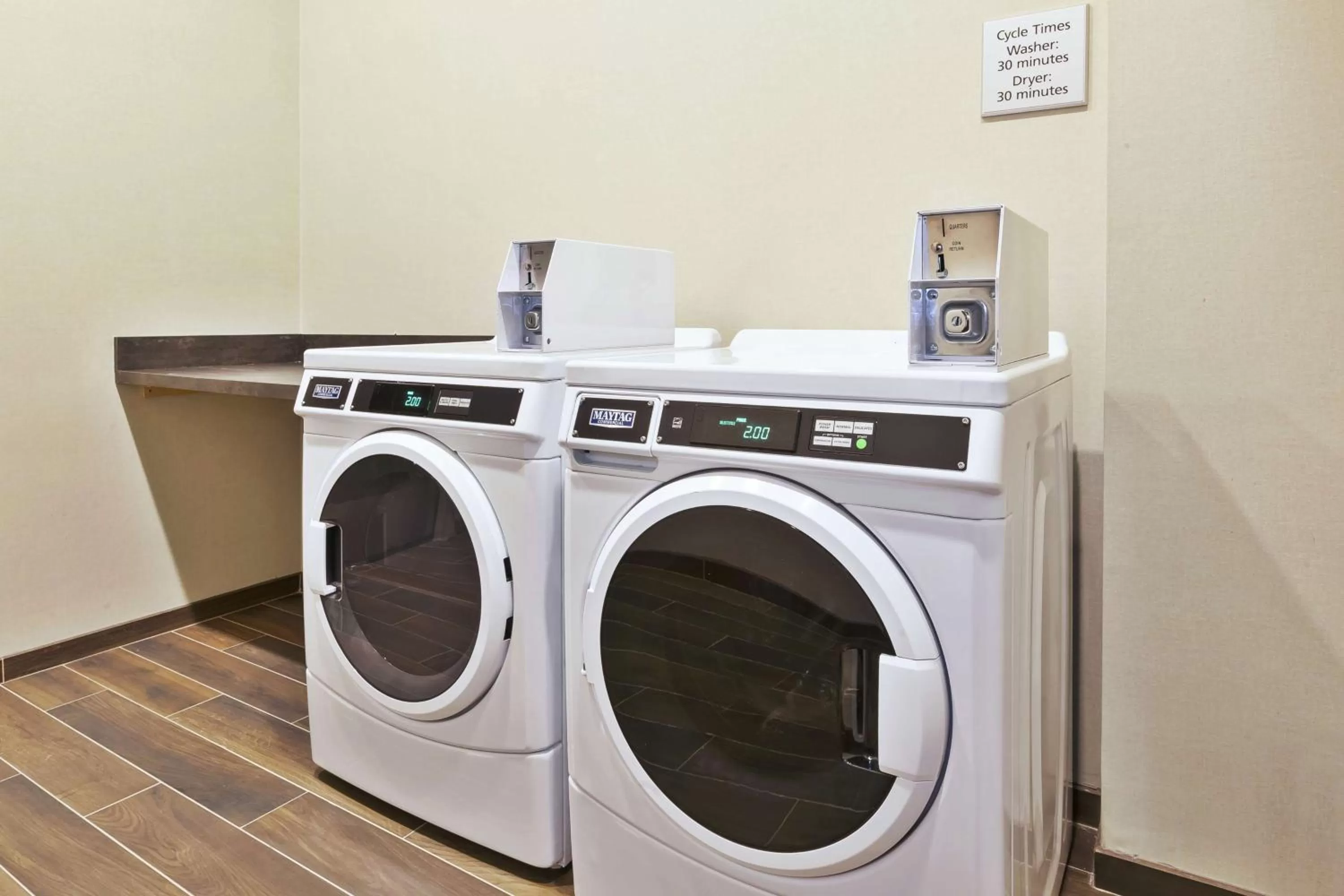 Property building in Hampton Inn Sedalia