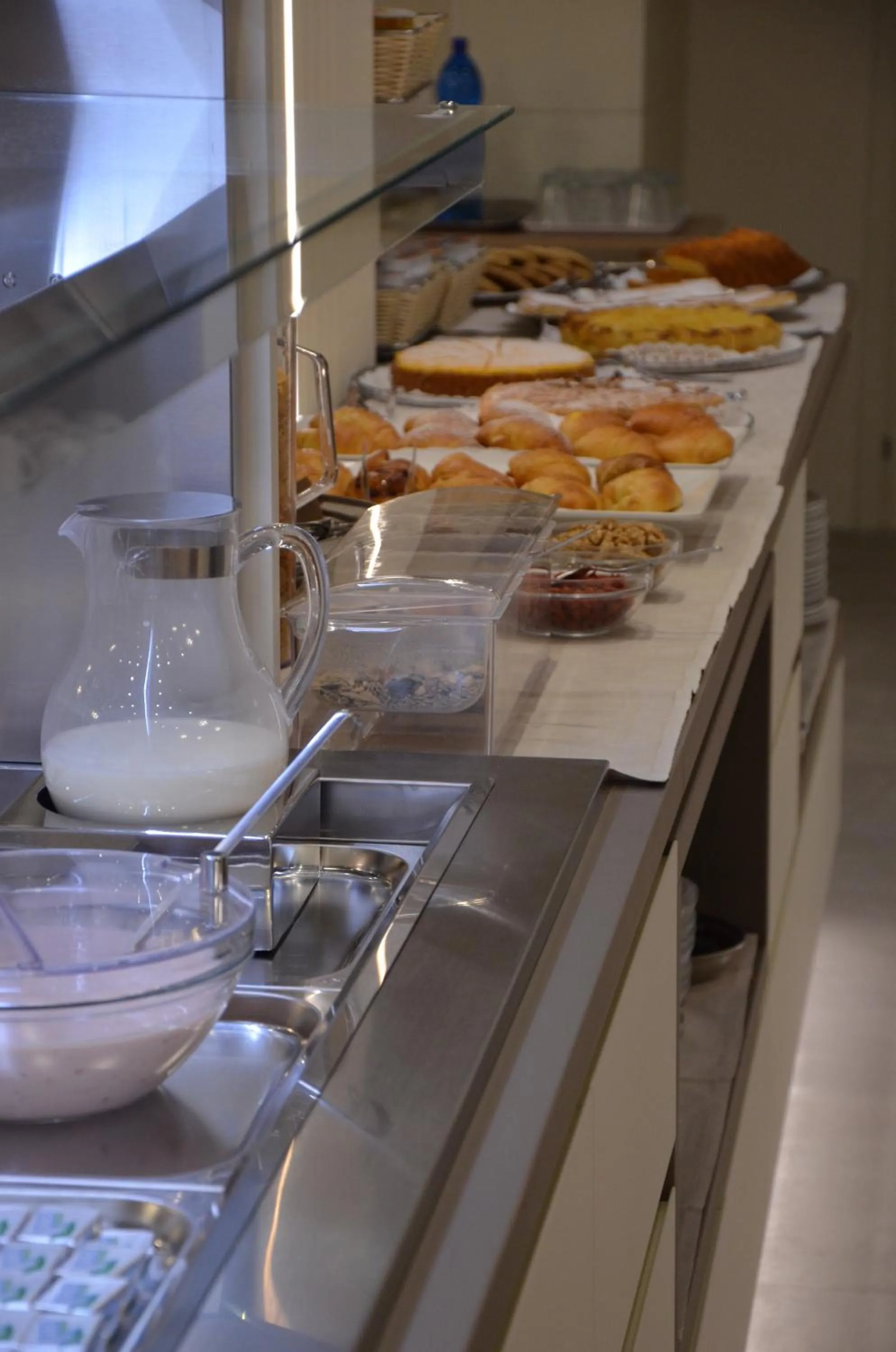 Breakfast in Hotel Victoria