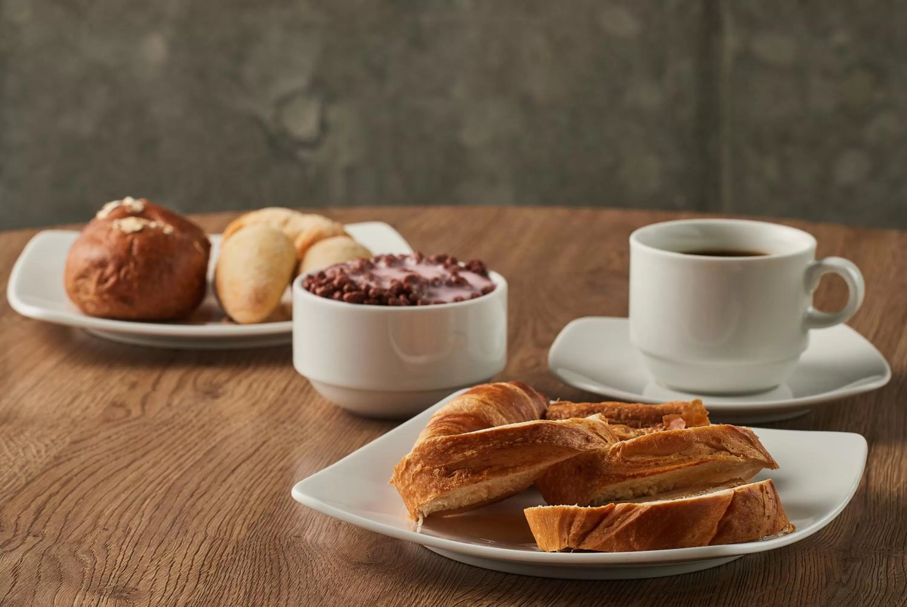 Breakfast in Hotel Ibis Cali Granada