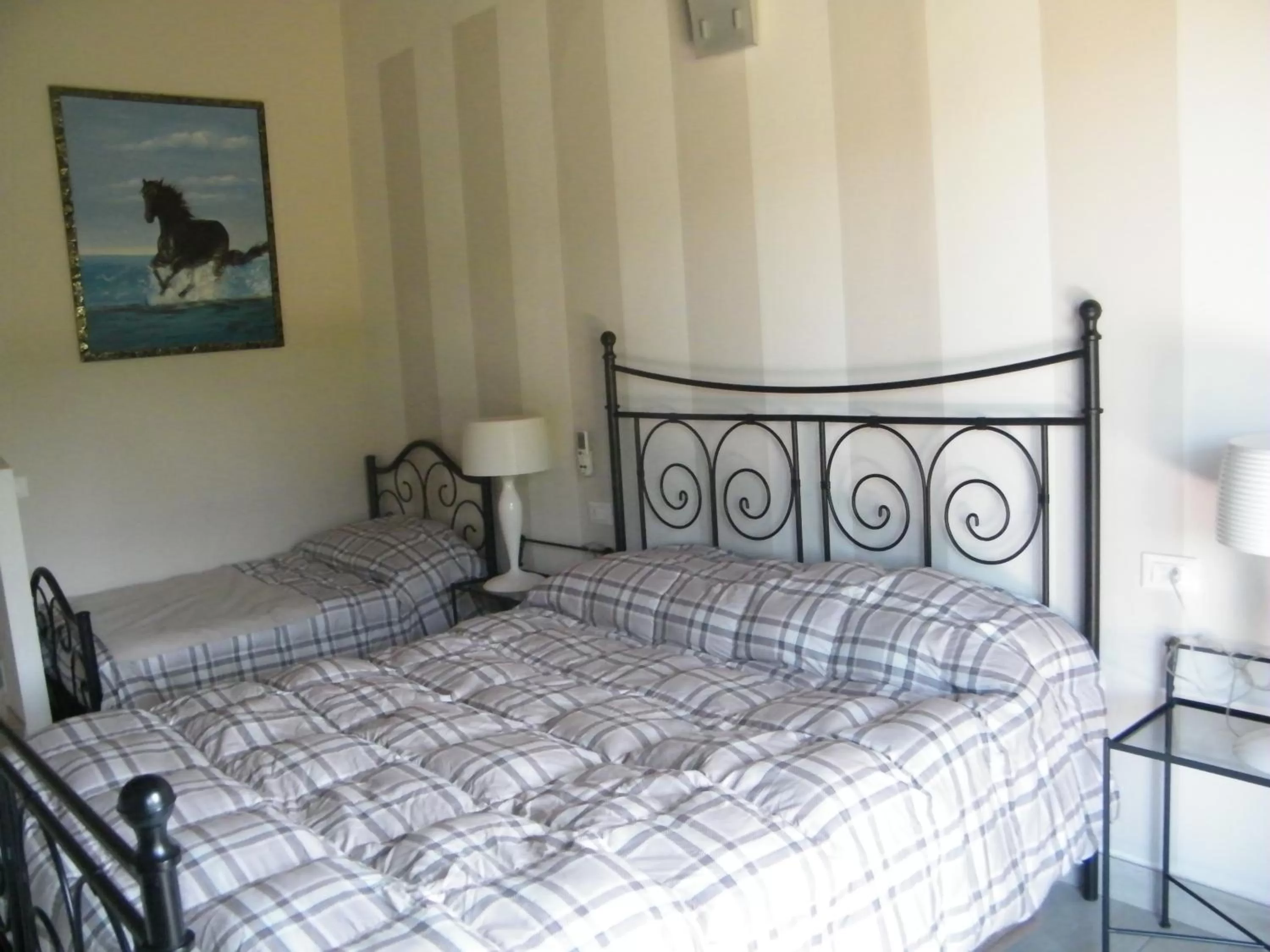 Bed in Villa Franca in Franciacorta