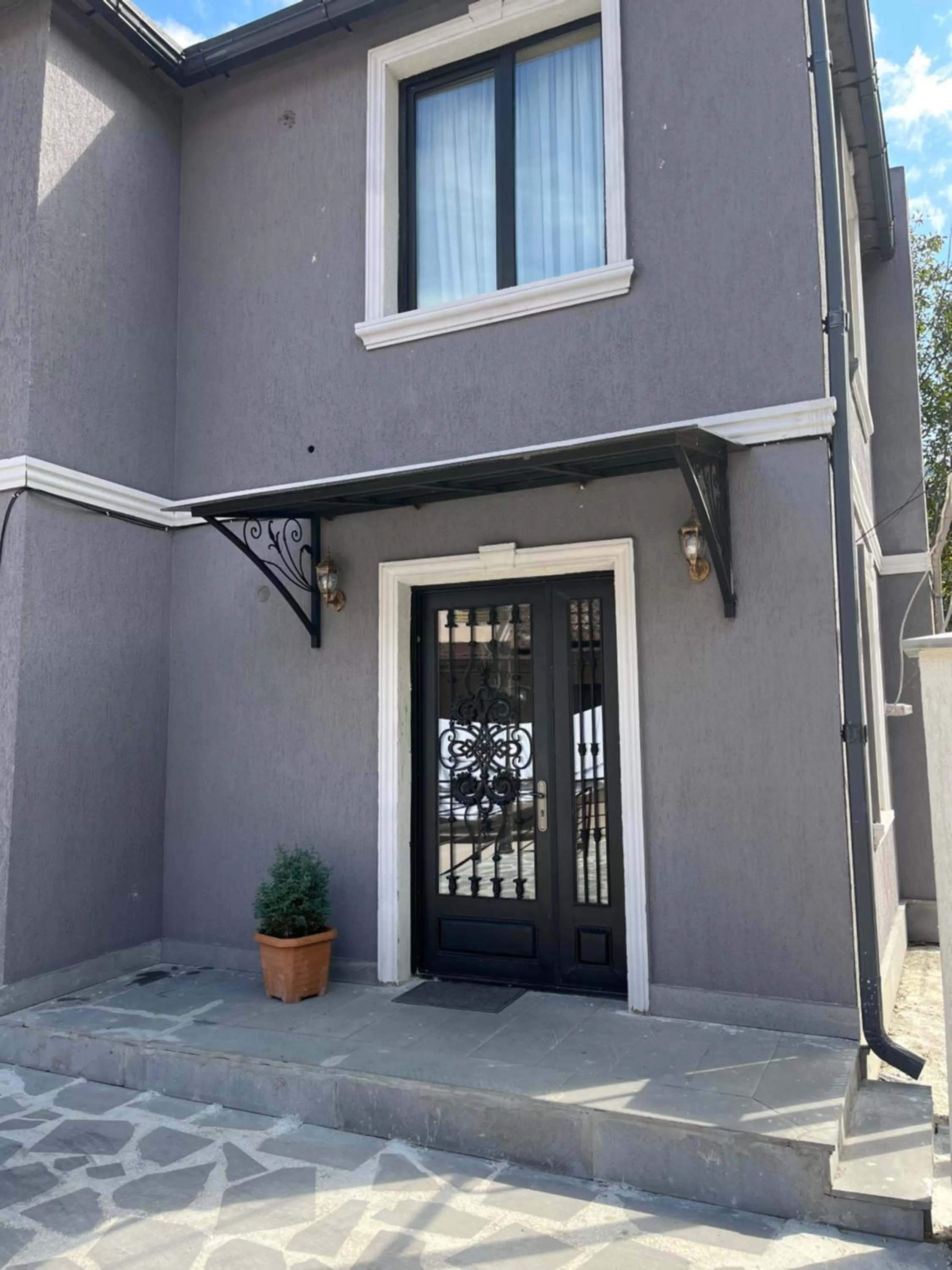 Property Building in Hotel Sunny Days Borjomi