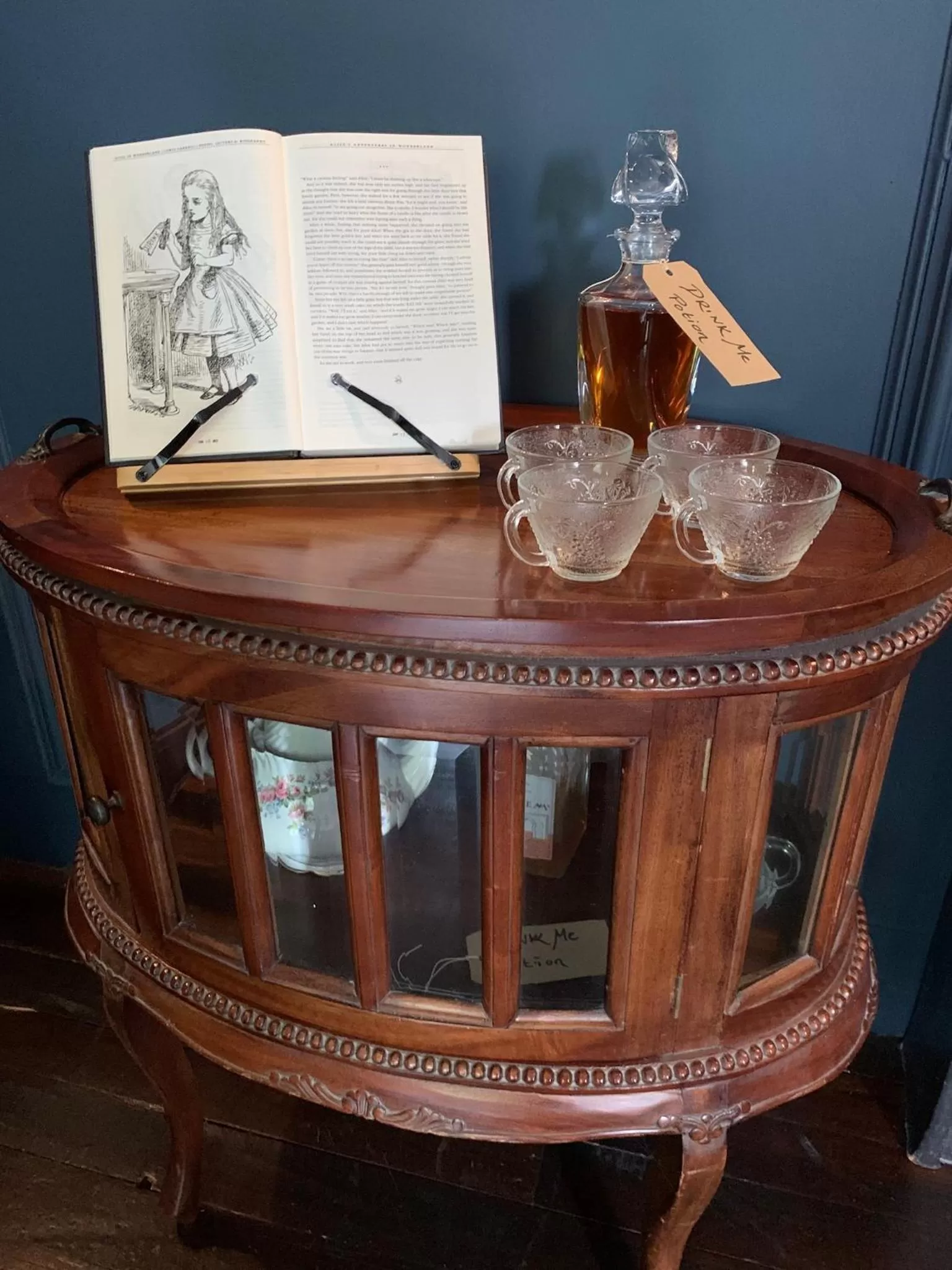 Library in Boscundle Manor