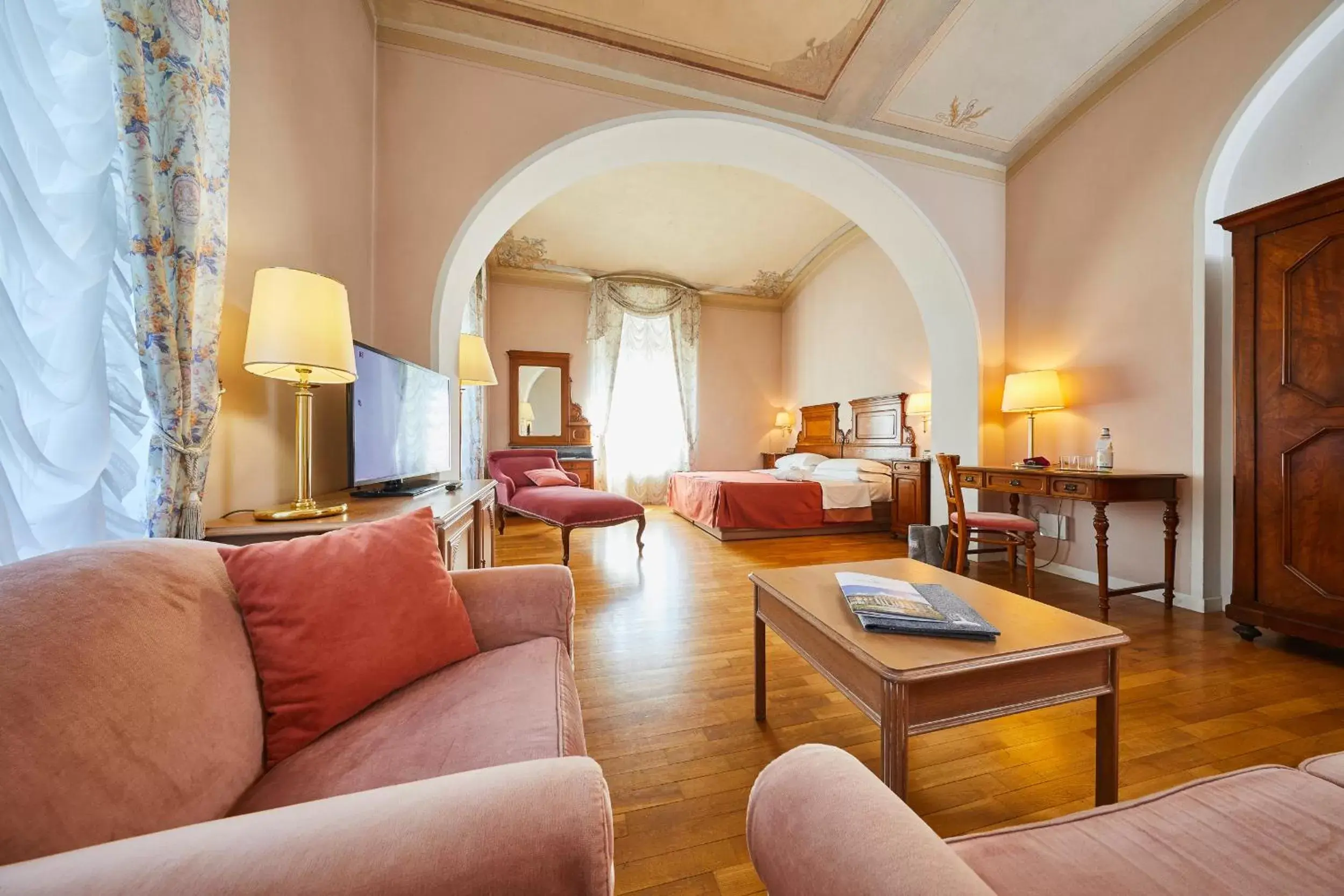 Junior Suite in Grand Hotel Imperial Junior Suite in Grand Hotel Imperial