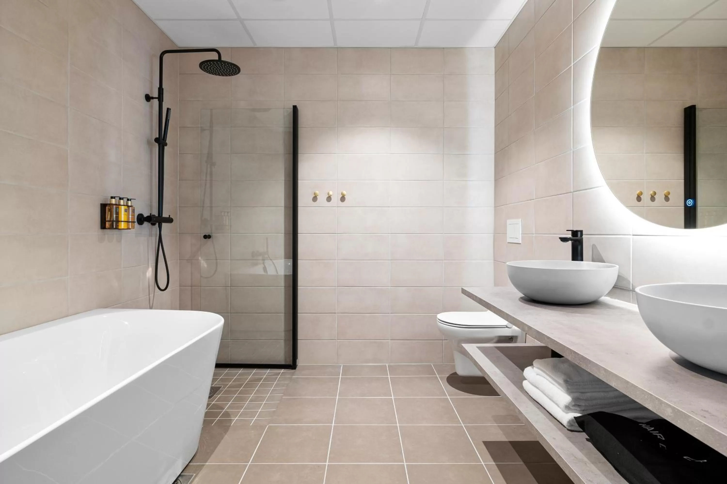 Shower in Hotell Jæren