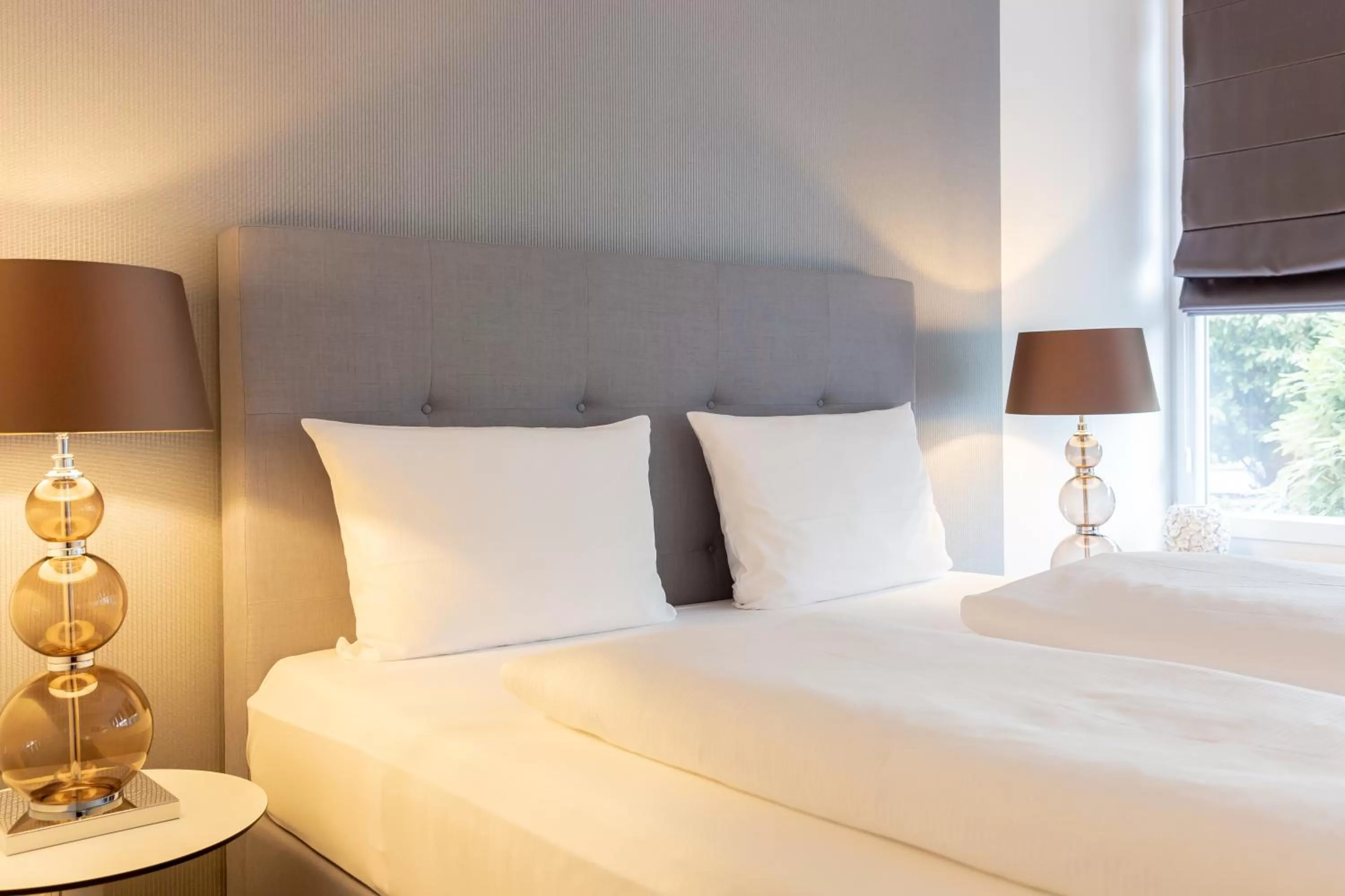 Photo of the whole room, Bed in Parkhotel FRITZ am Brunnen