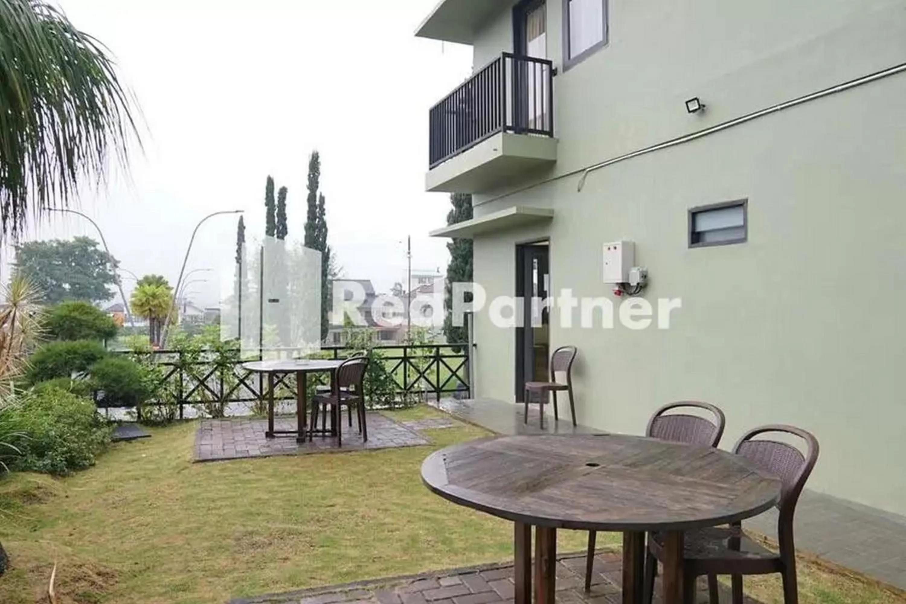 Garden in Panorama Inn Residence Batu Redpartner