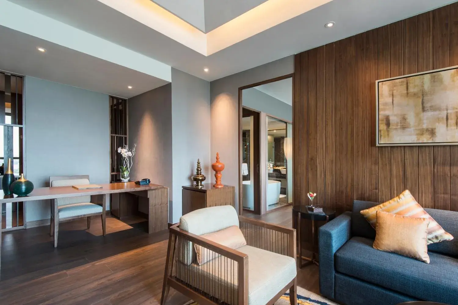 Executive Suite in Sedona Hotel Yangon Executive Suite in Sedona Hotel Yangon