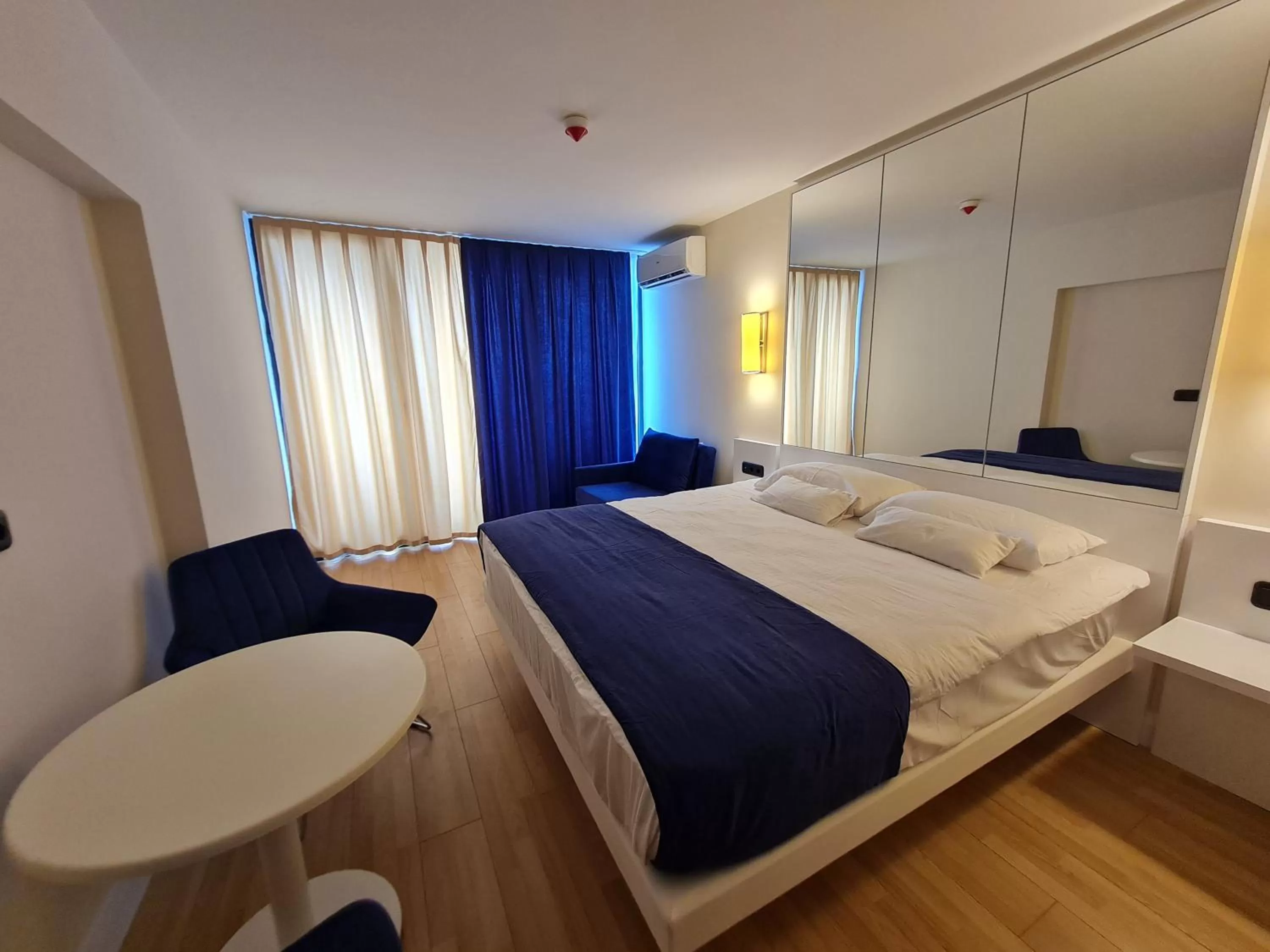 Bed in Hotel Orbi City Sea Horizon