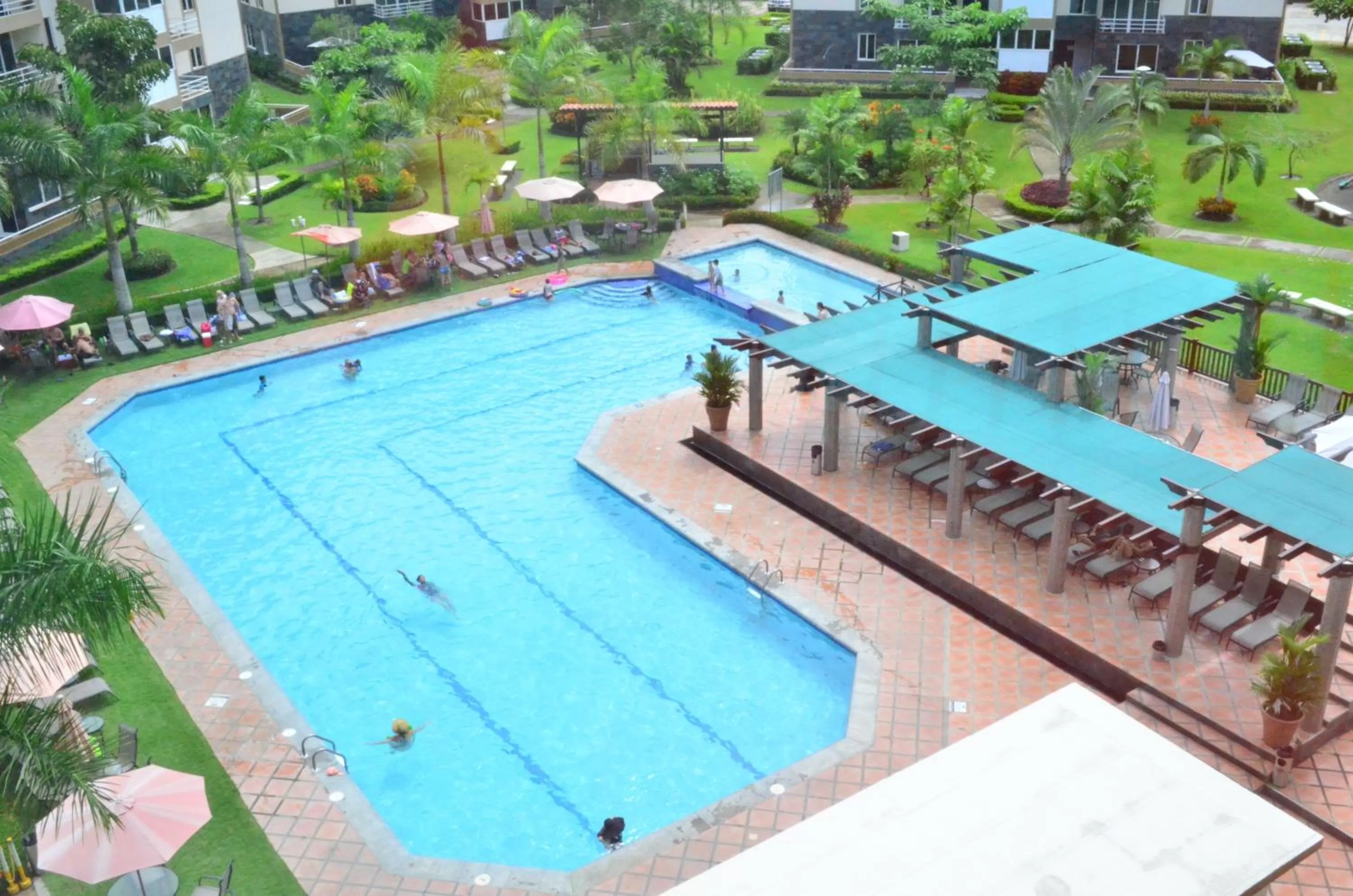 BBQ facilities in Jaco Beach Condos
