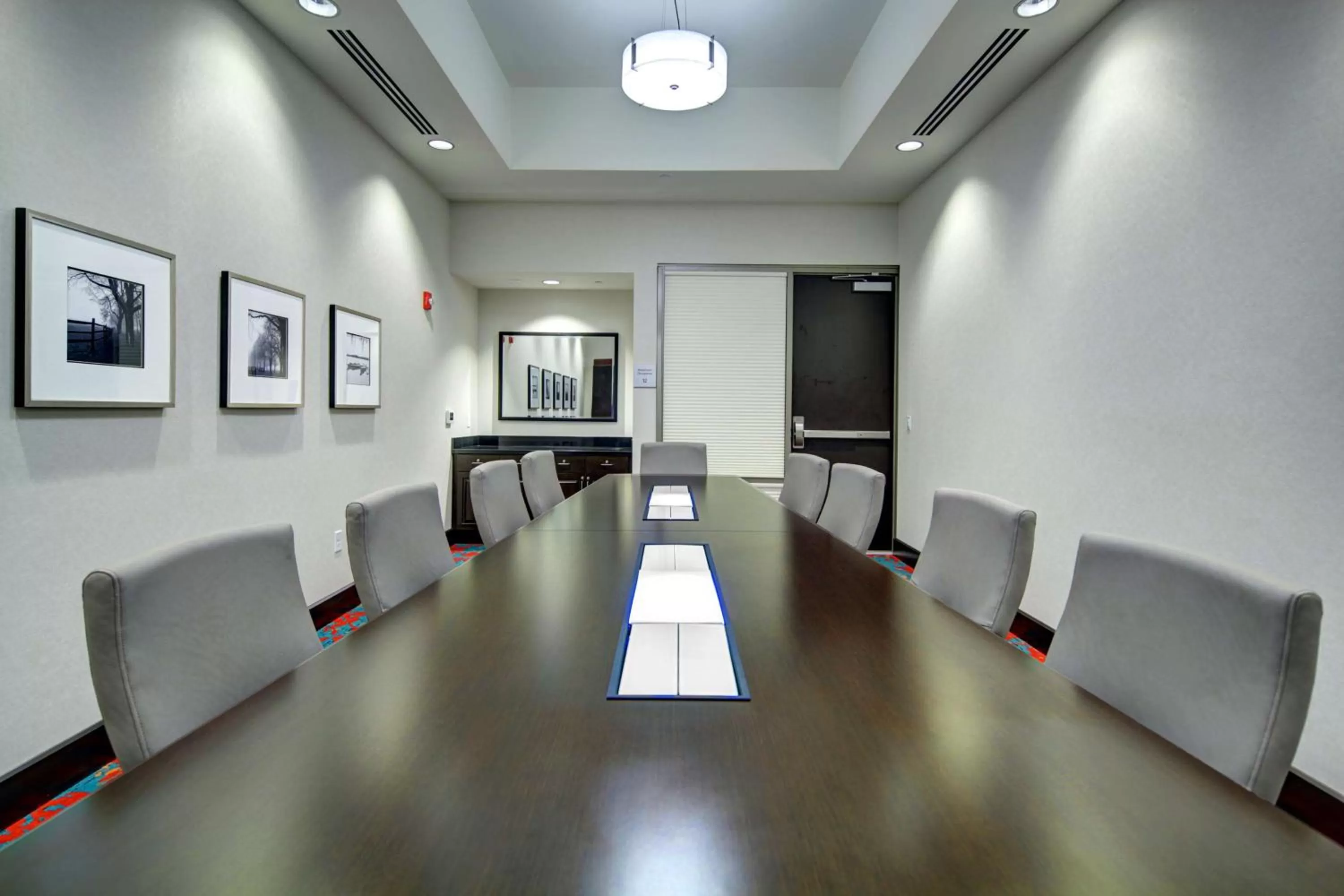 Meeting/conference room in Hampton Inn & Suites - Roanoke-Downtown, VA