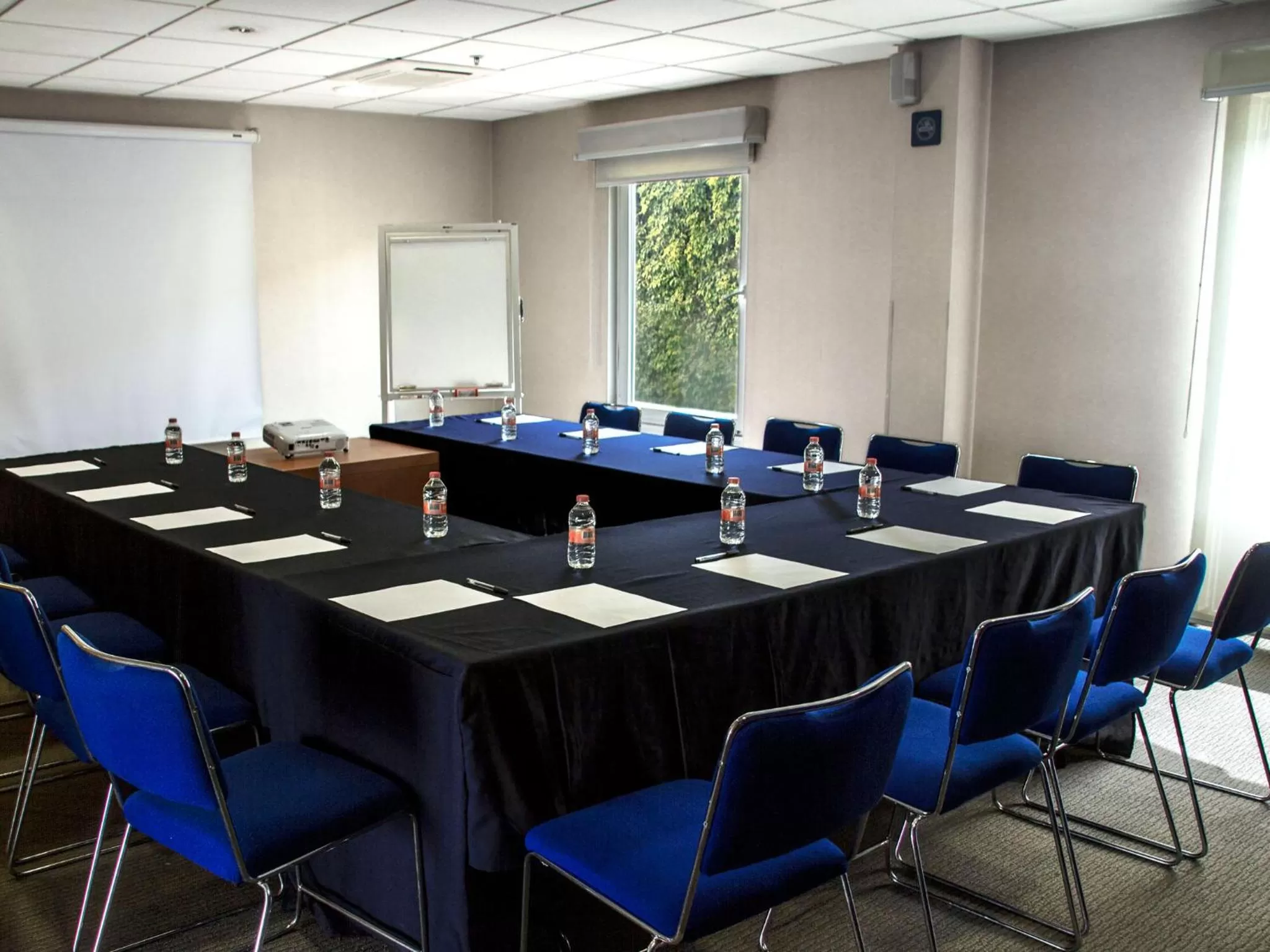 Meeting/conference room in City Express by Marriott Tepotzotlán