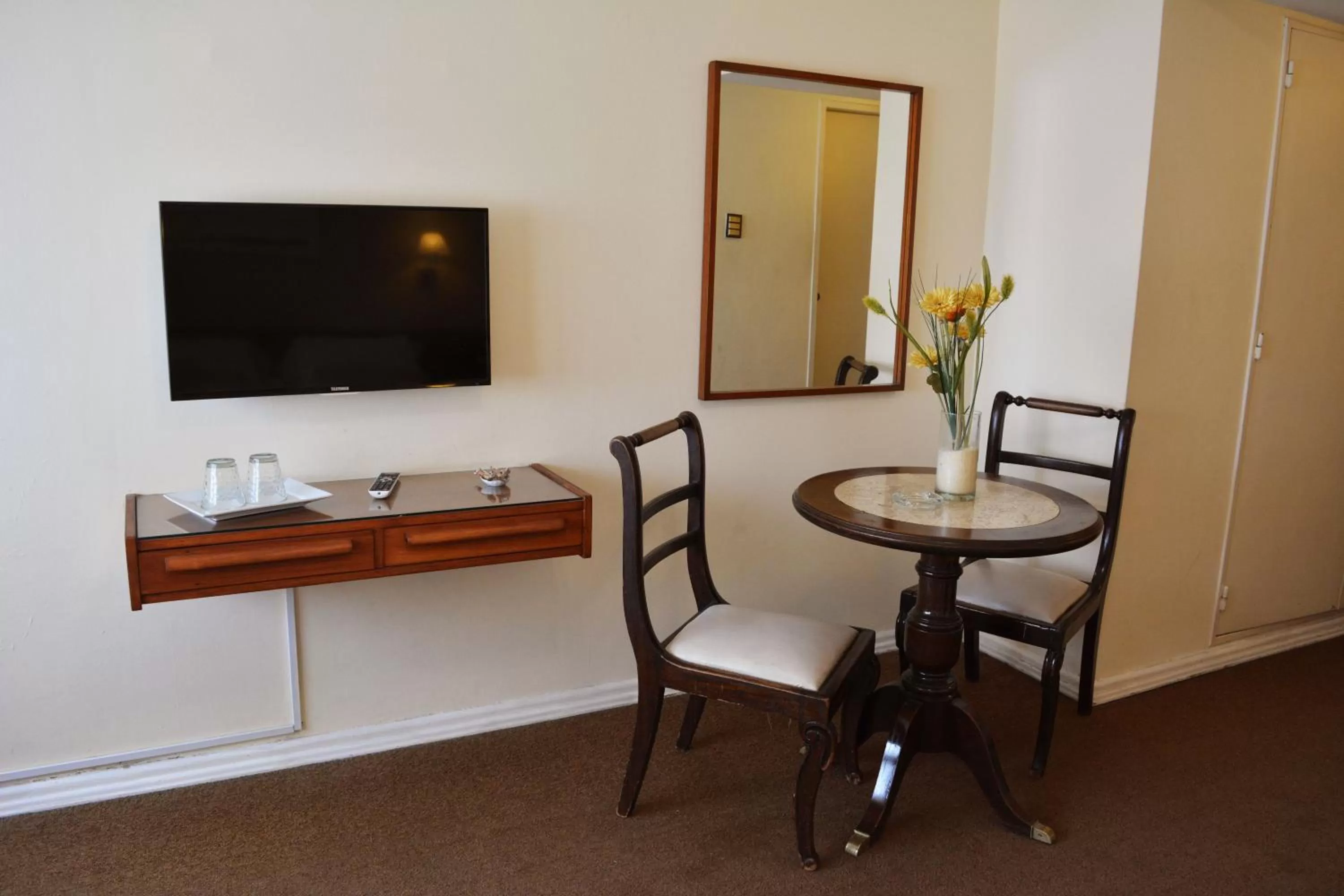 TV and multimedia in Hotel Sussex