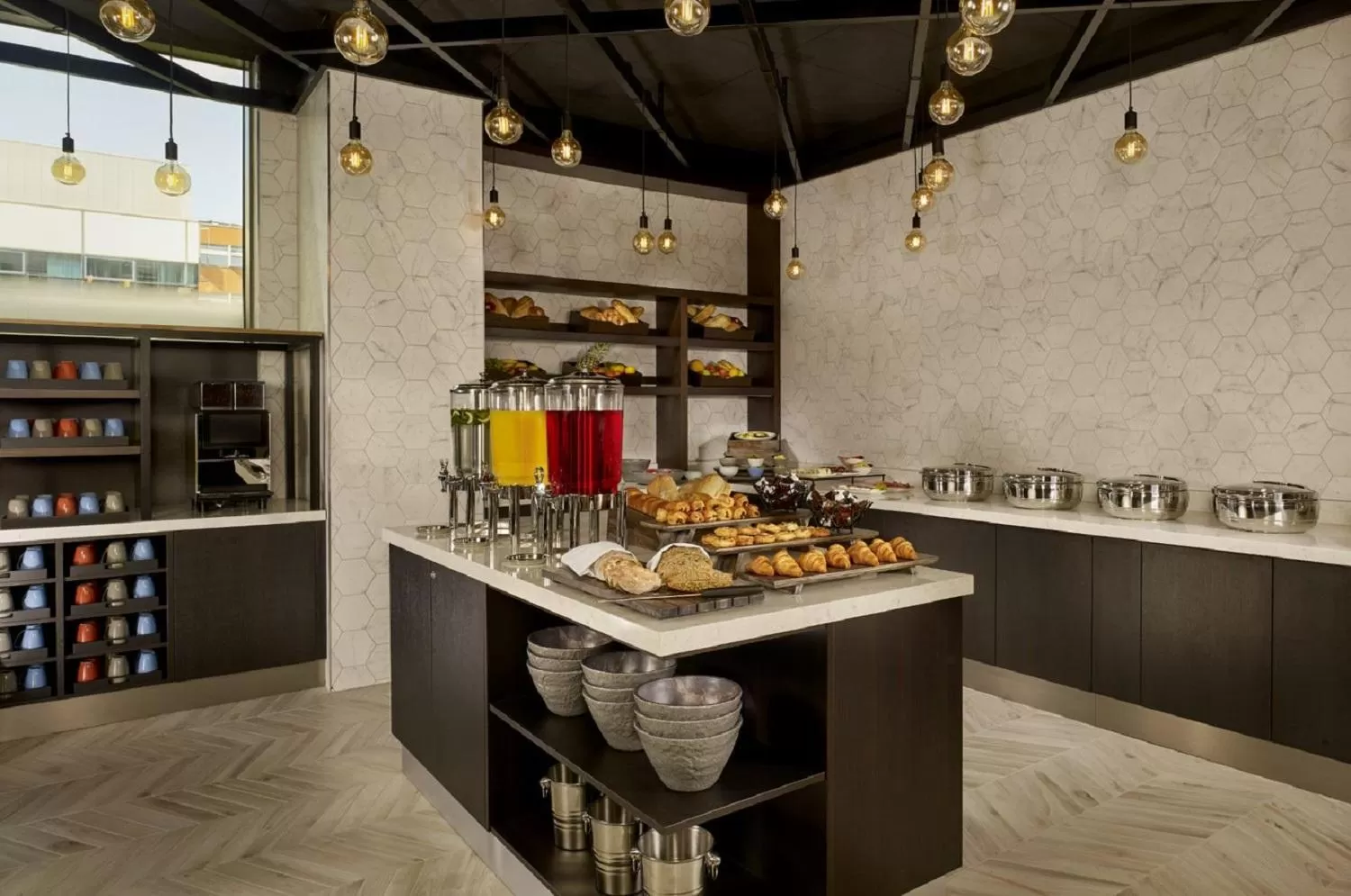 Breakfast in Aloft Birmingham Eastside