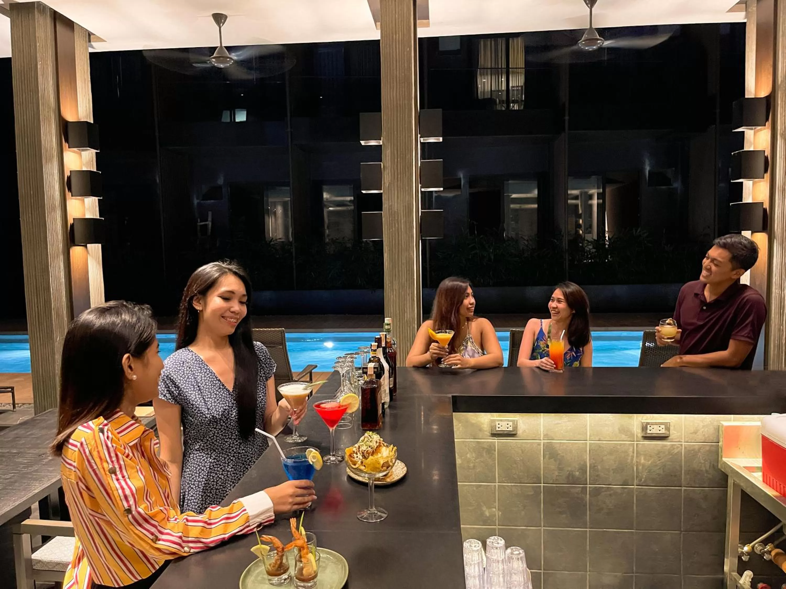 The Funny Lion - El Nido