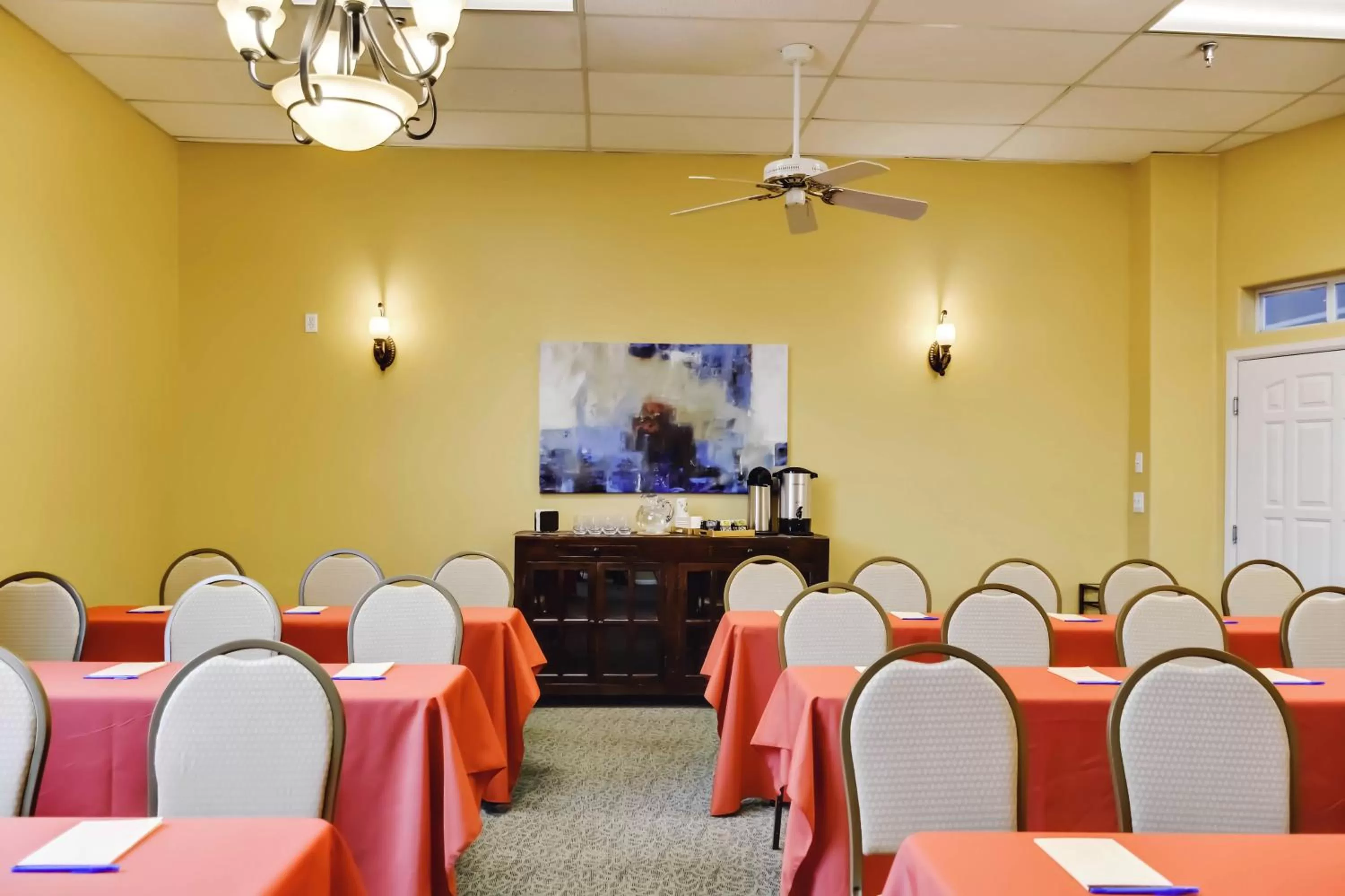 Banquet/Function facilities in Forest Villas Hotel