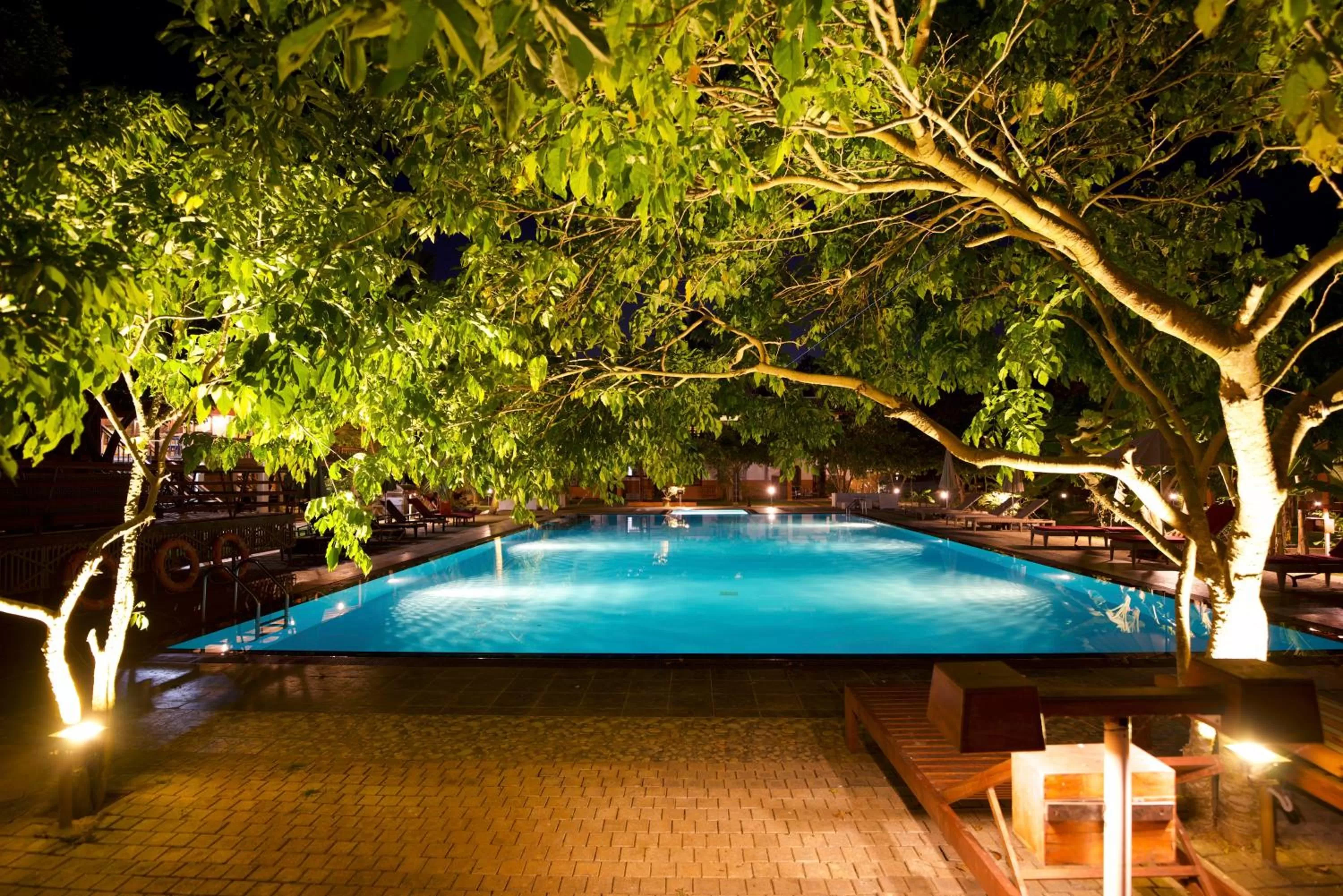 Swimming Pool in Hotel 4 U Saliya Garden
