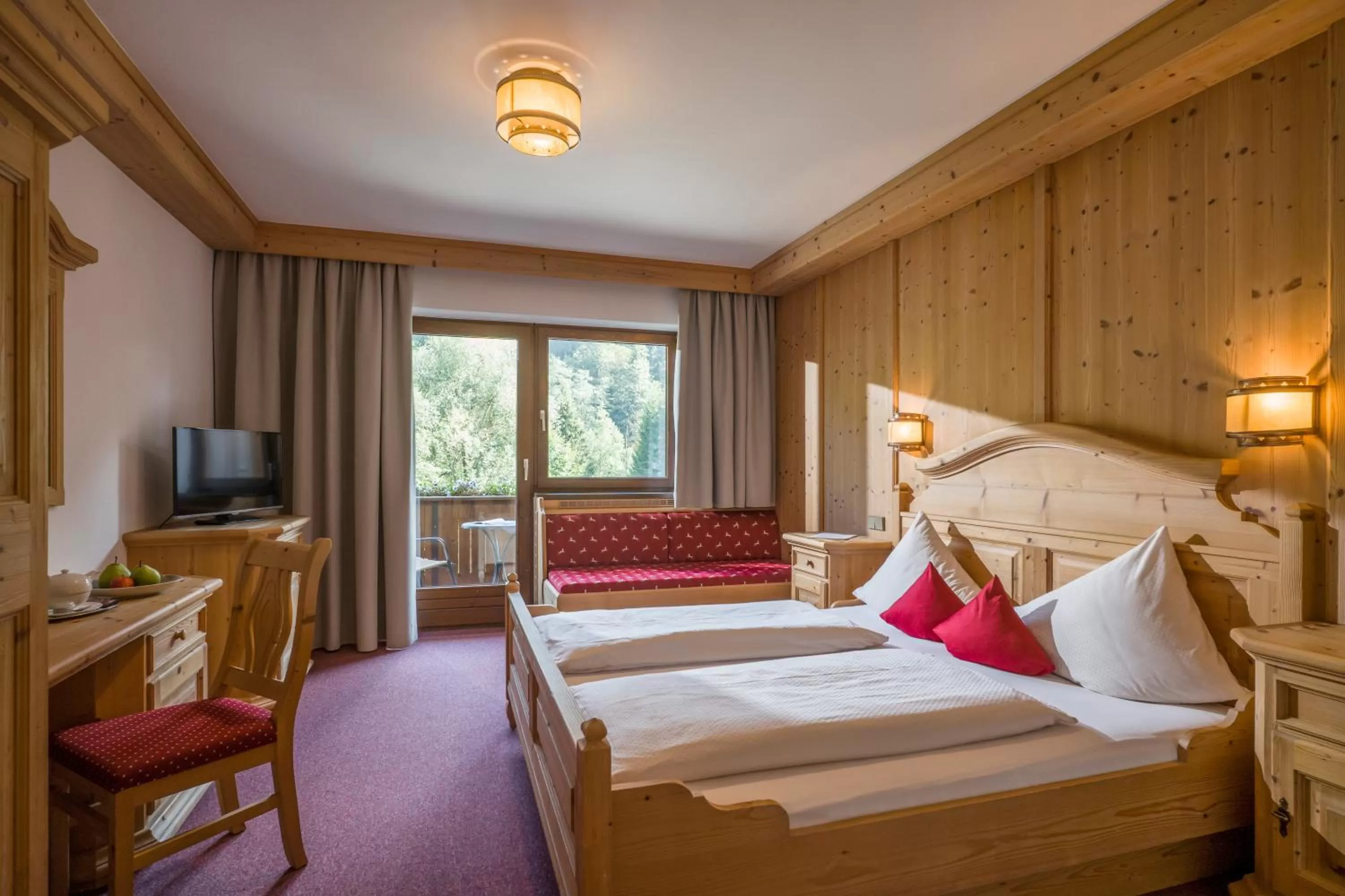 Photo of the whole room, Bed in Hotel Haflingerhof