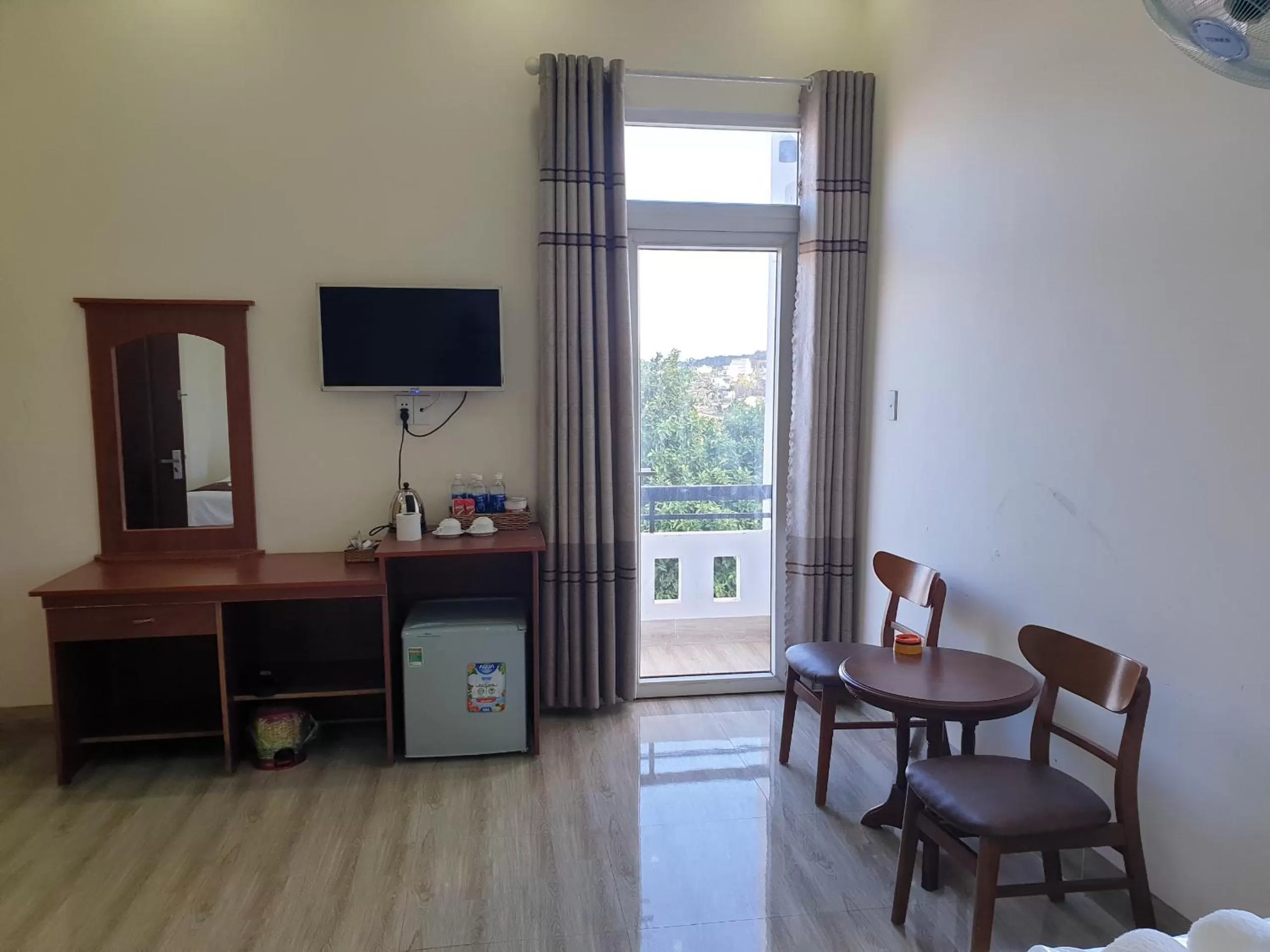 TV and multimedia in Kim Ngân Hotel Buôn Ma Thuột