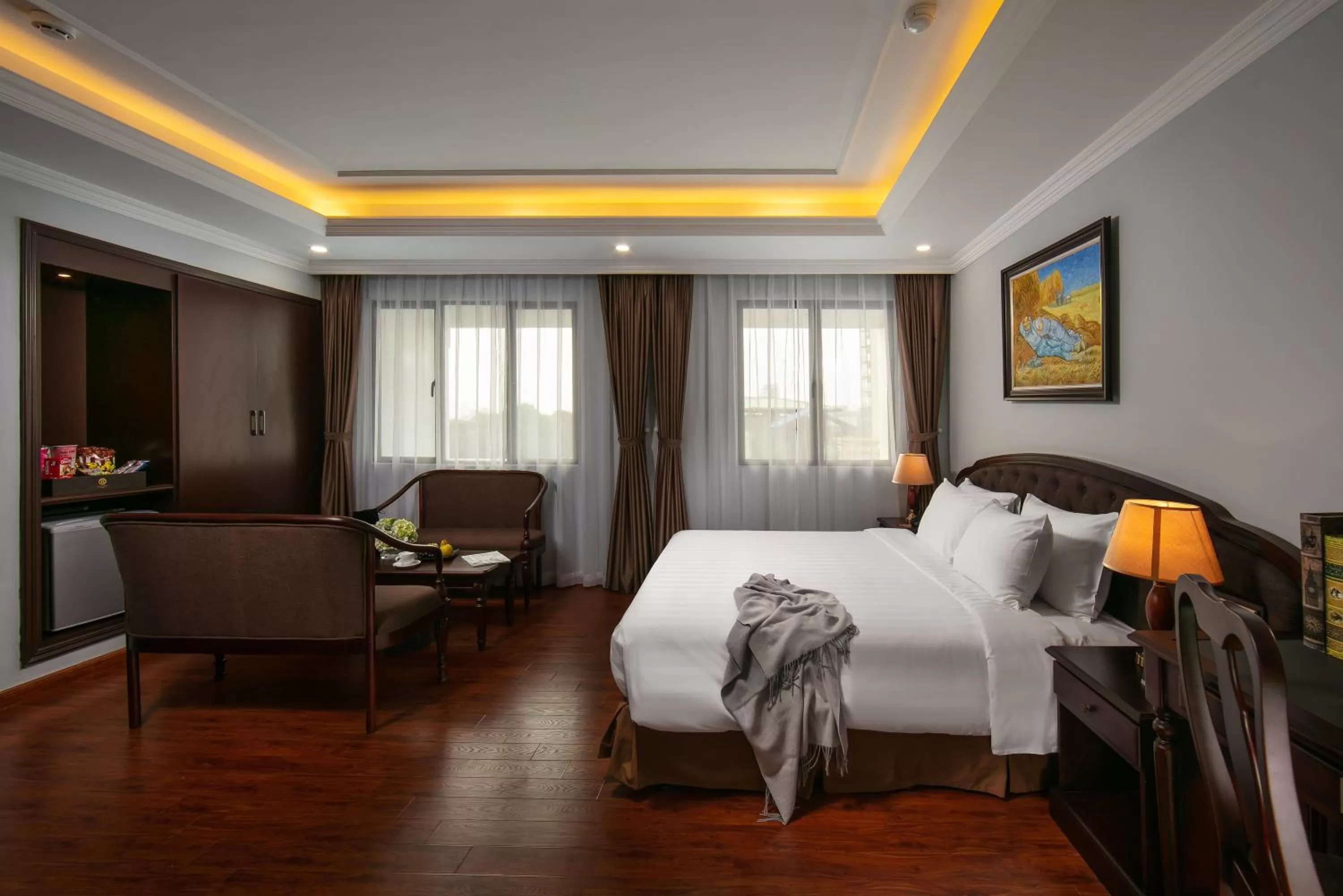 Photo of the whole room, Bed in Halais Hotel