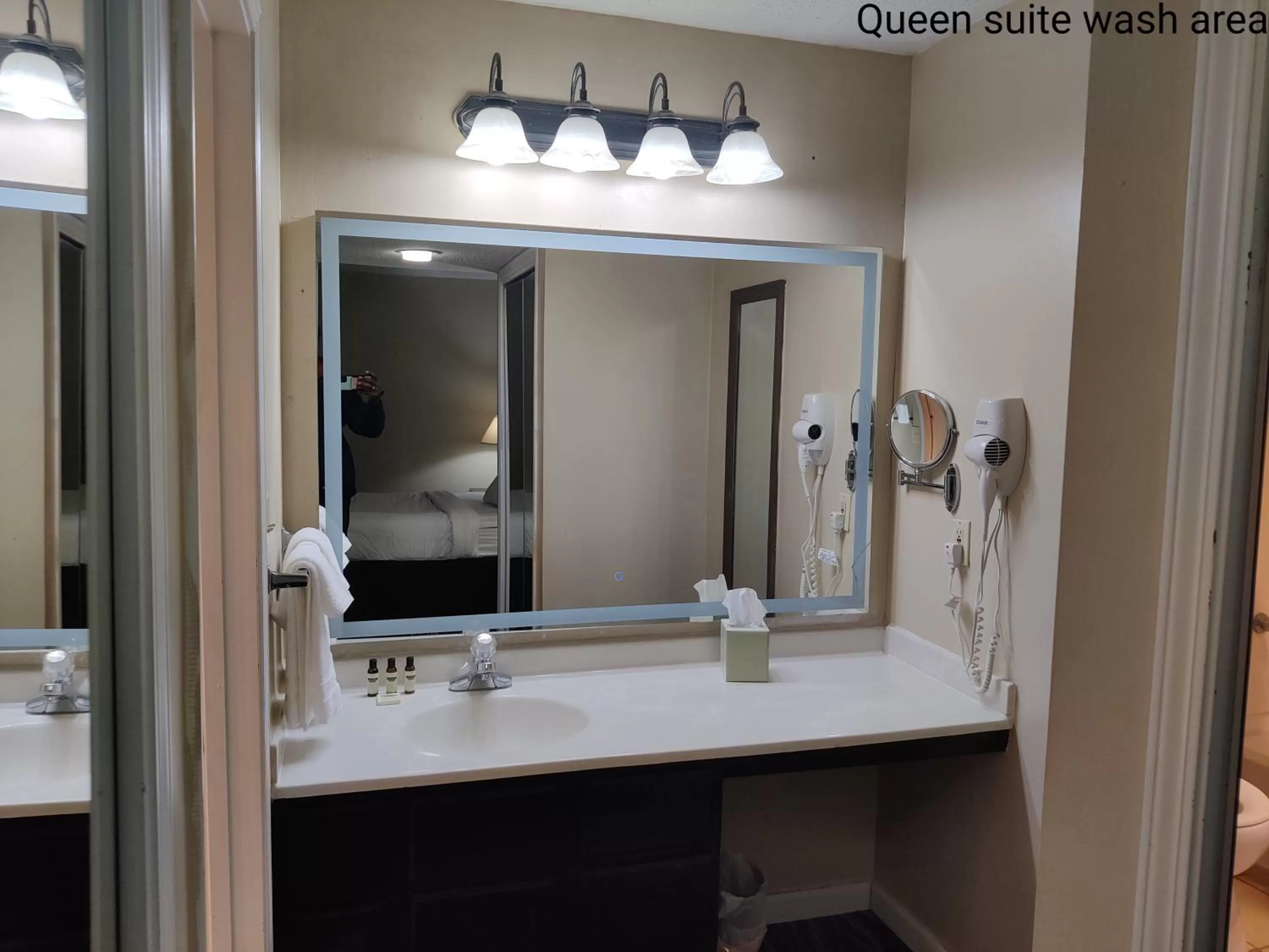 Bathroom in Hawthorn Extended Stay by Wyndham Dayton