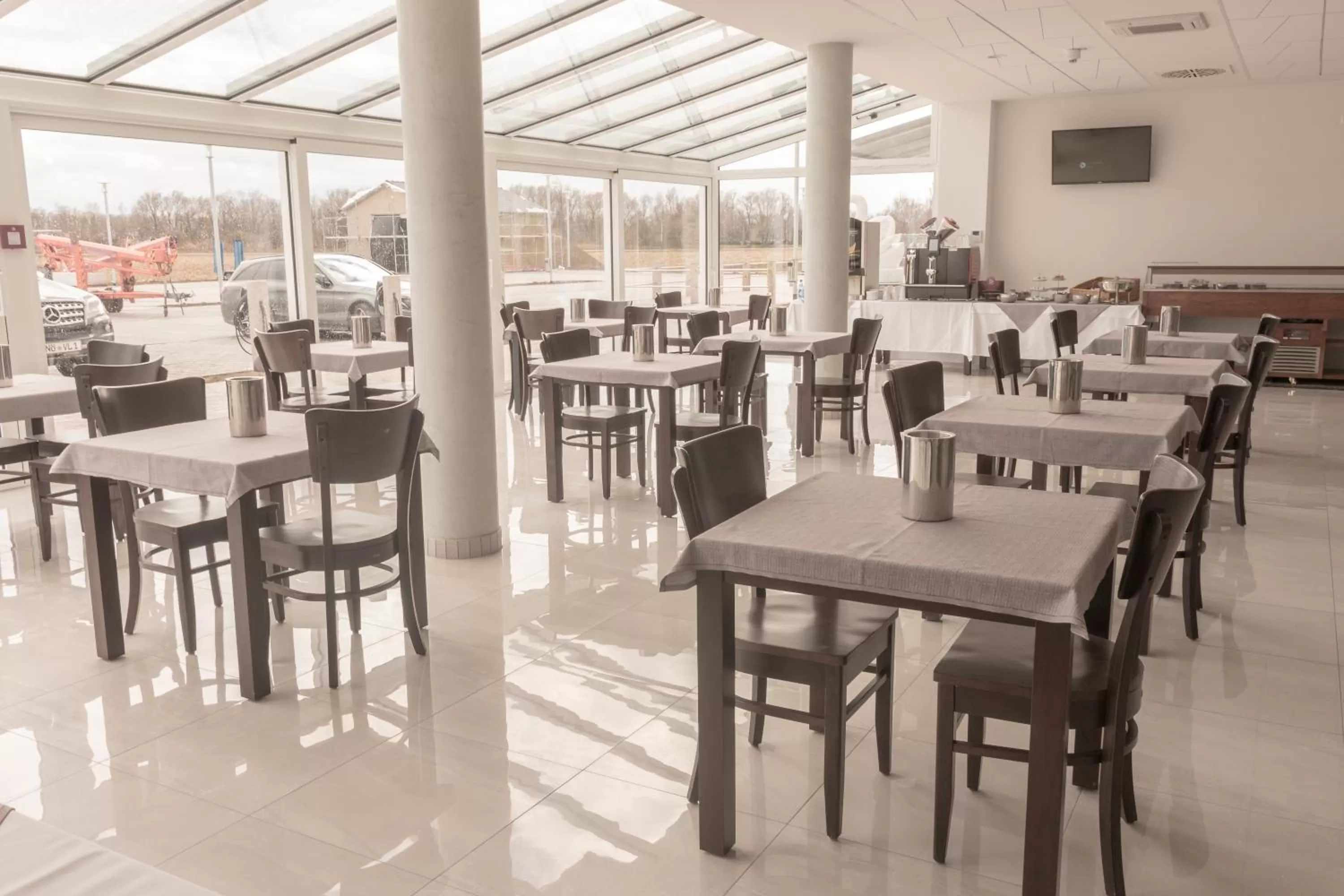 Restaurant/Places to Eat in Stadthotel Donauwörth