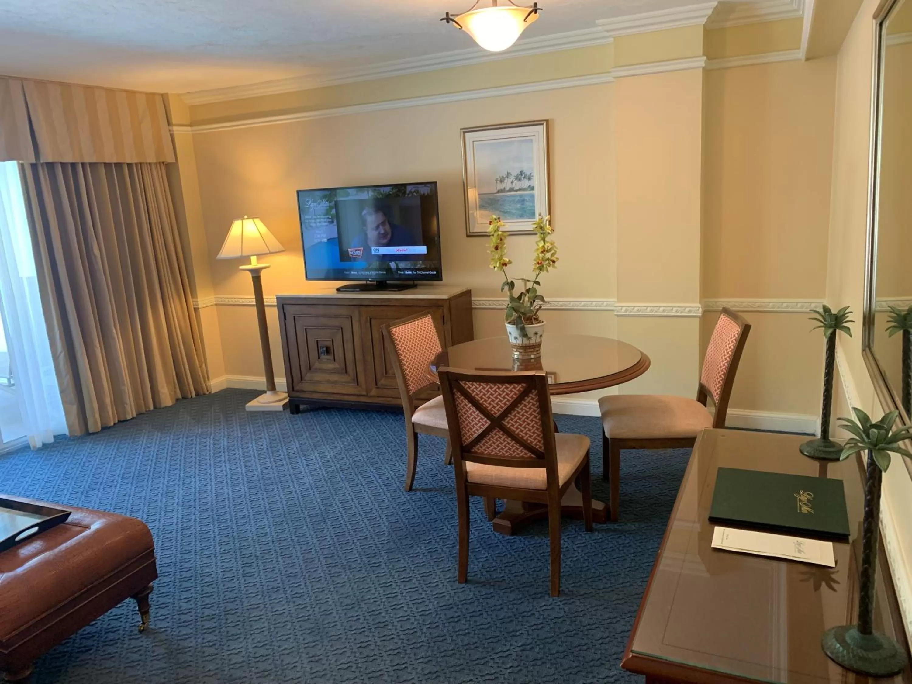 Dining area in The Lago Mar Beach Resort and Club