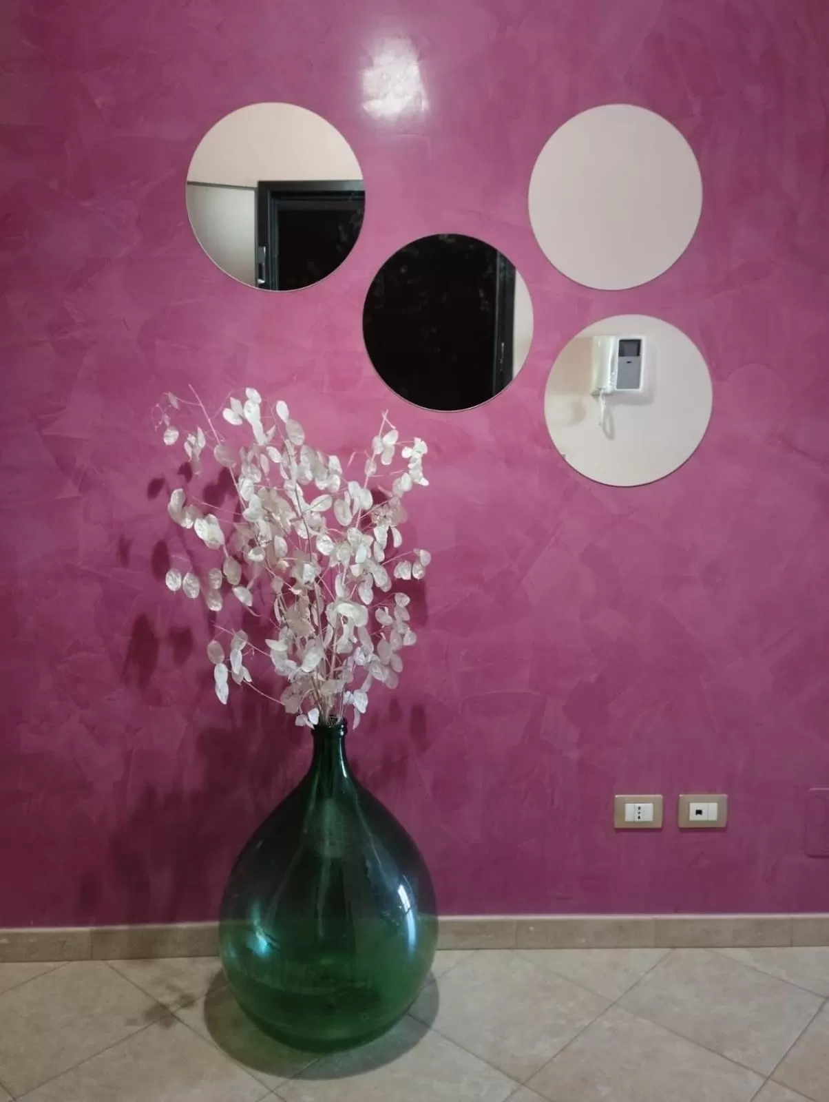 Facade/entrance in Ferula loft