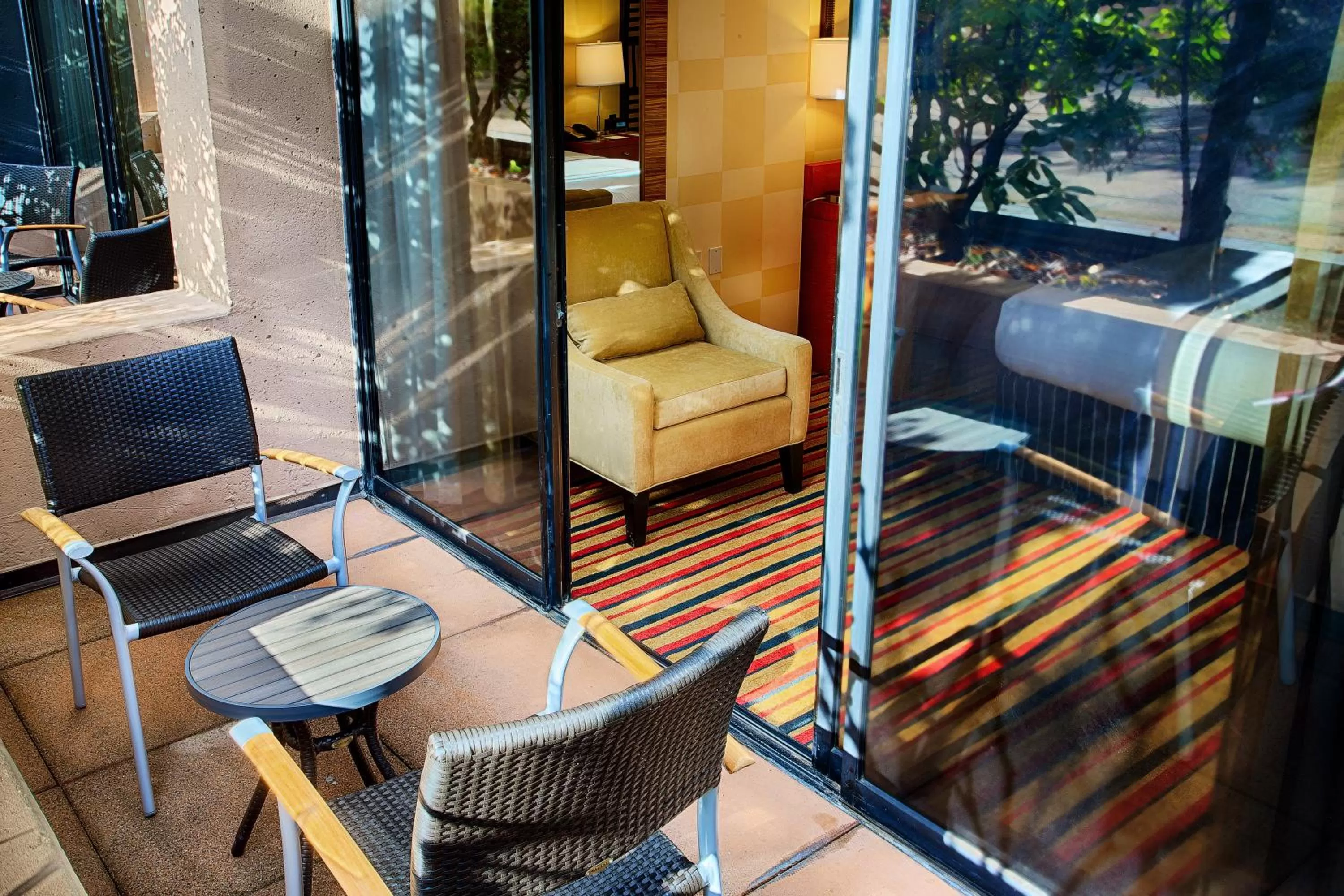 Patio in Pinnacle Hotel Harbourfront