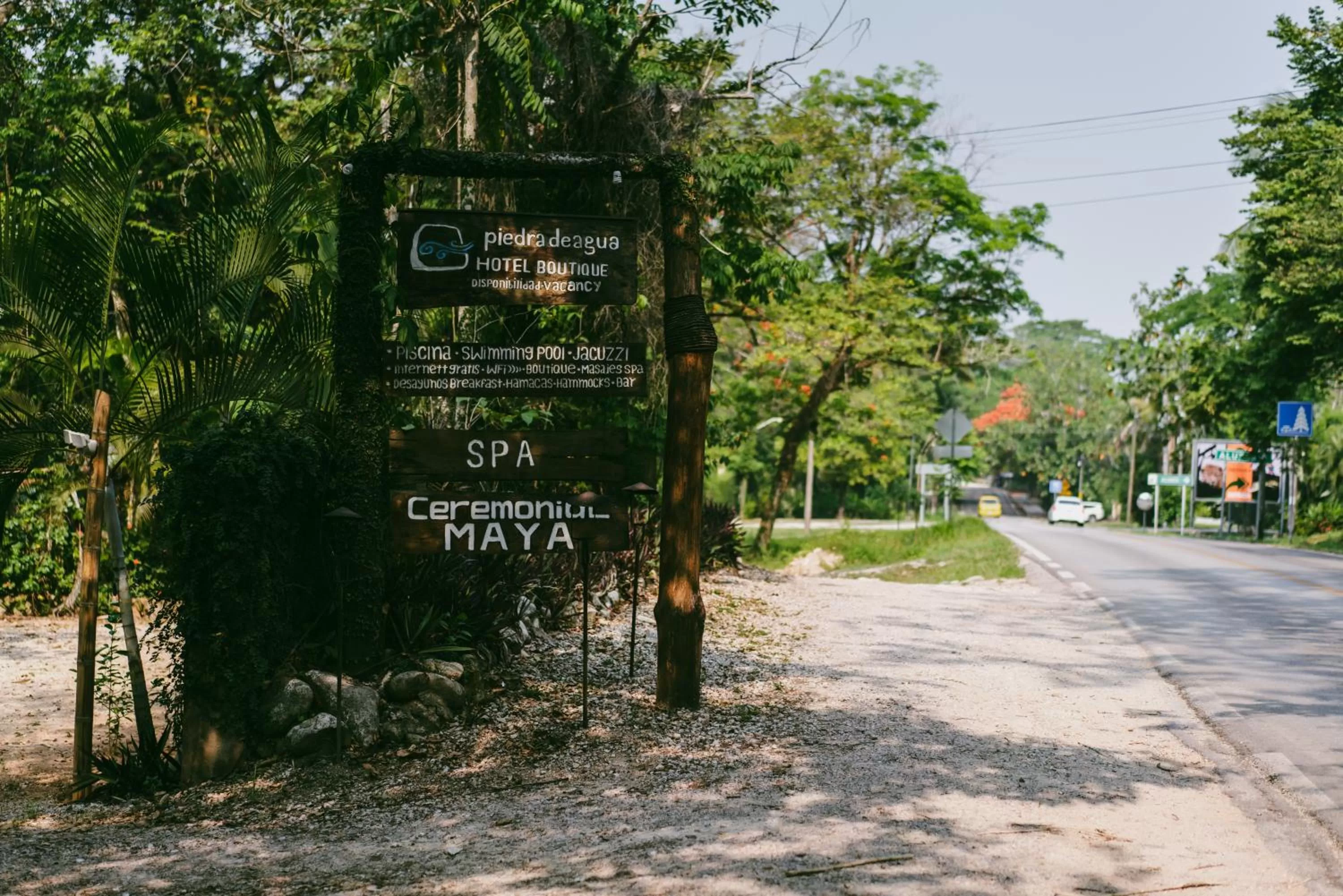 Facade/entrance in Piedra de Agua Palenque